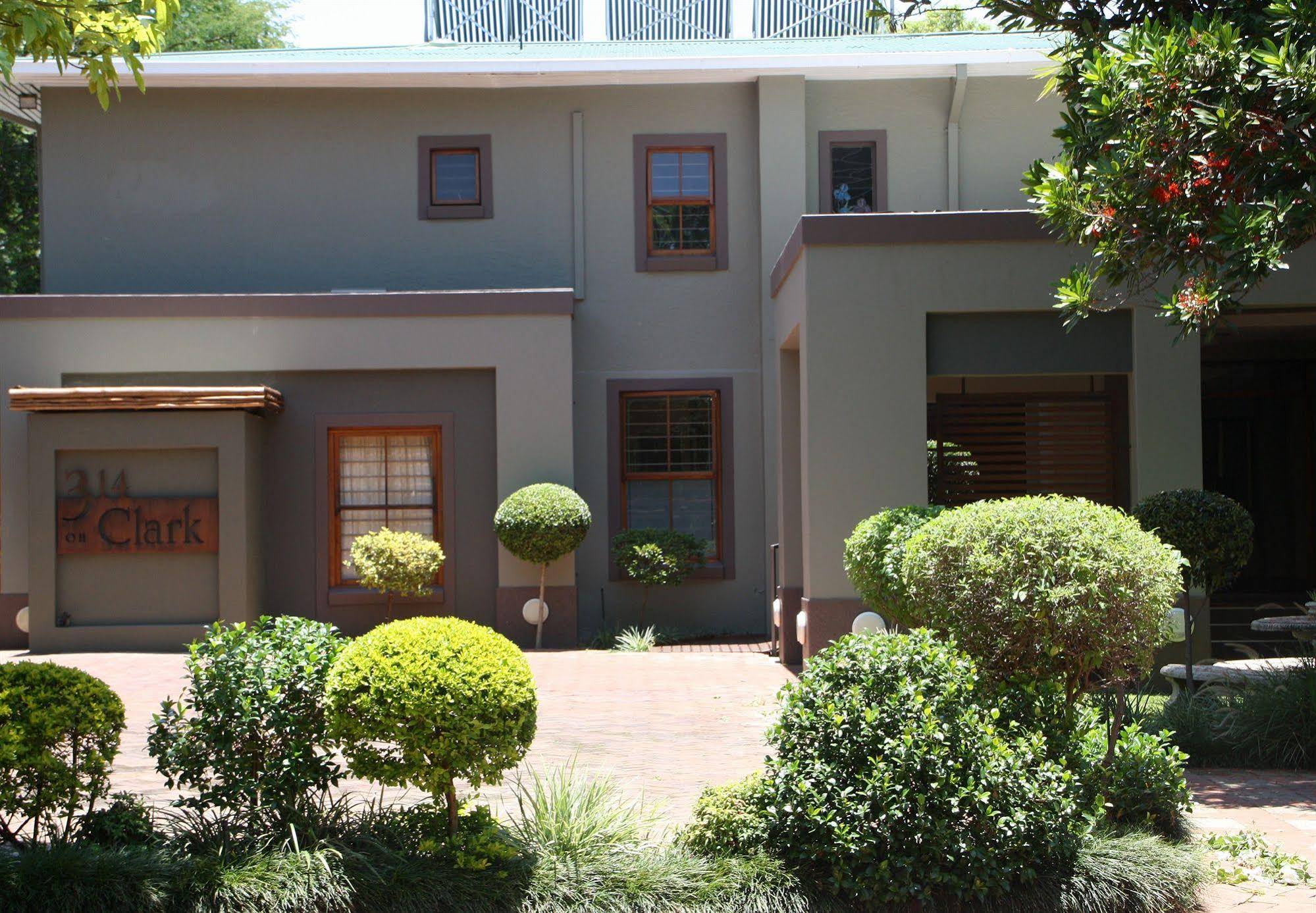 314 On Clark Guest House