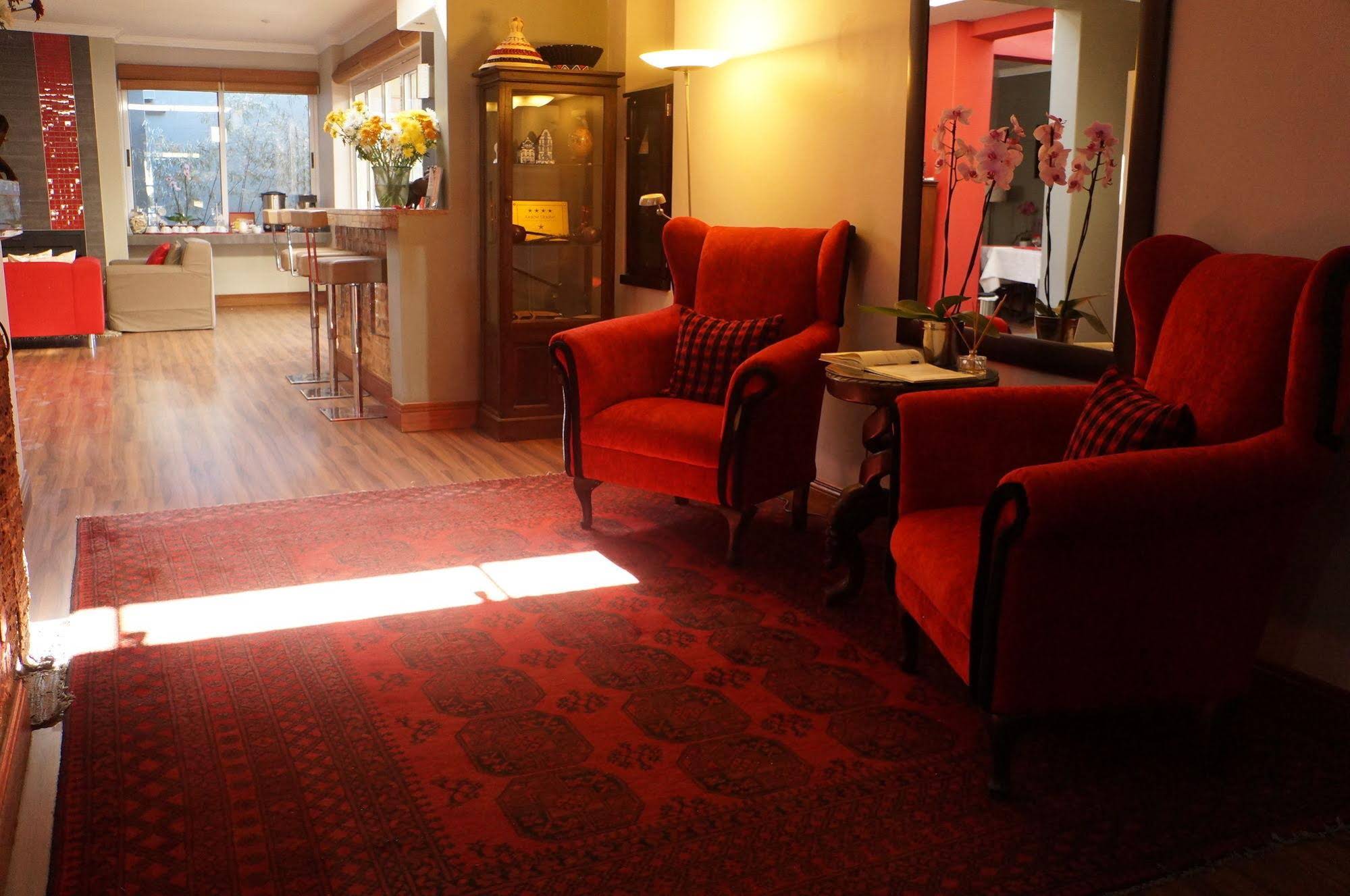 314 On Clark Guest House