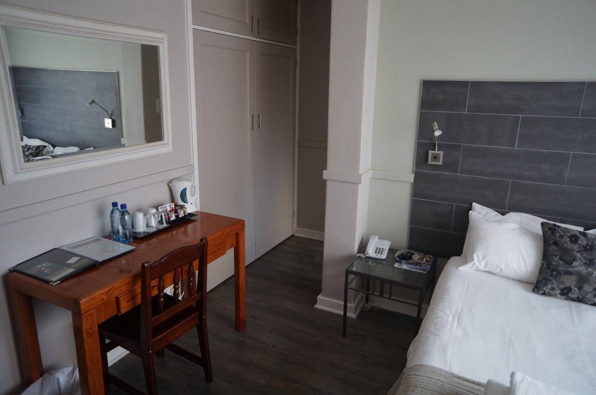 314 On Clark Guest House