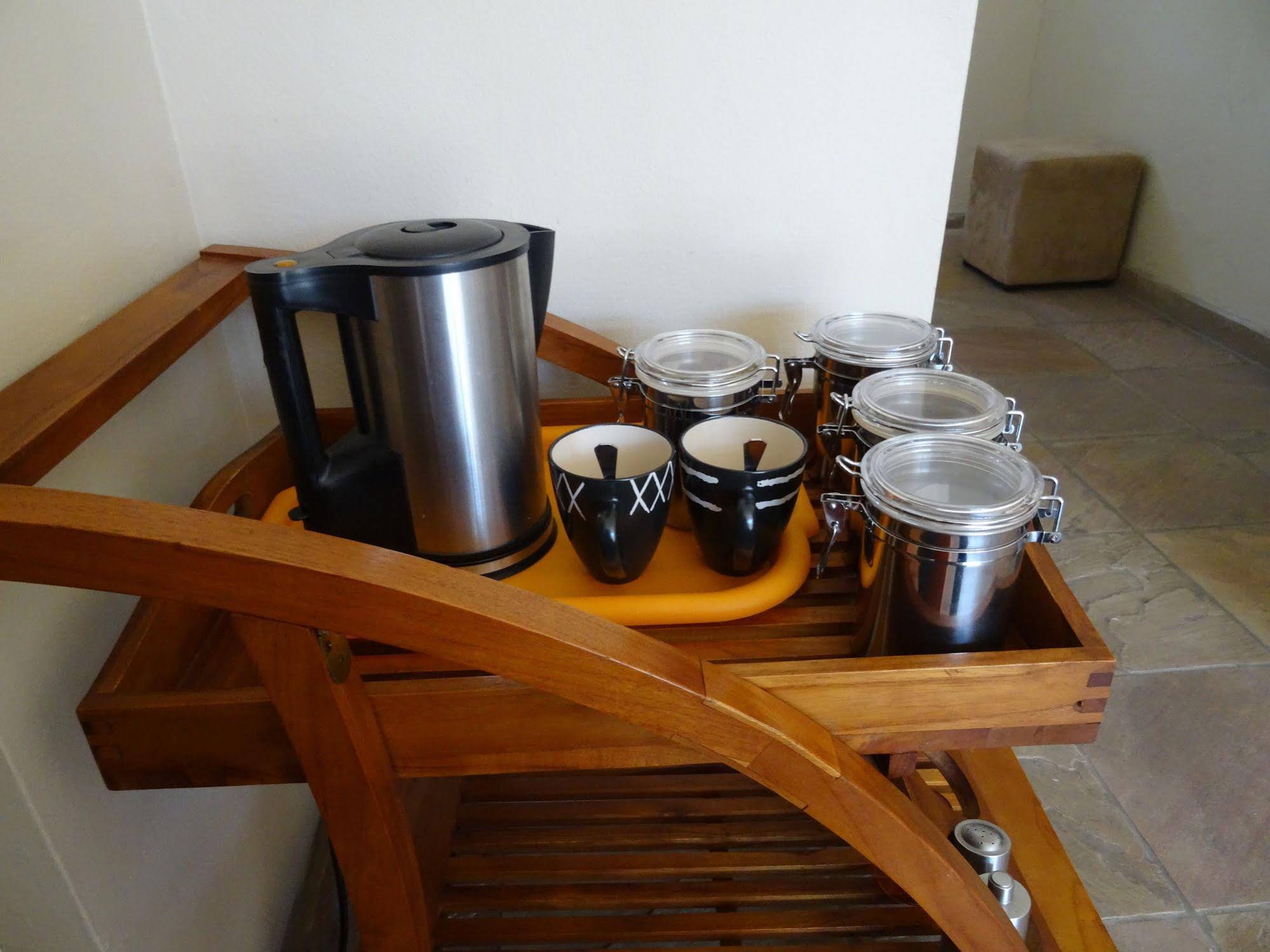 Abafazi Guest House