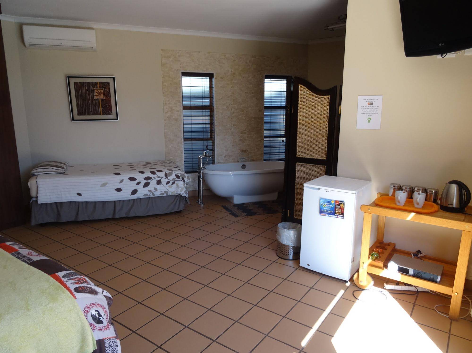Abafazi Guest House