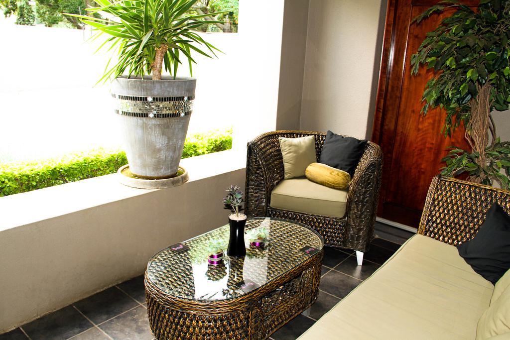 About Guest Lodge