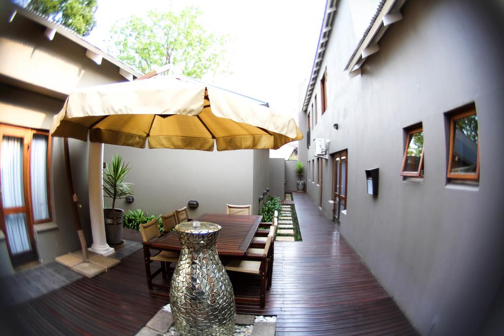 About Guest Lodge