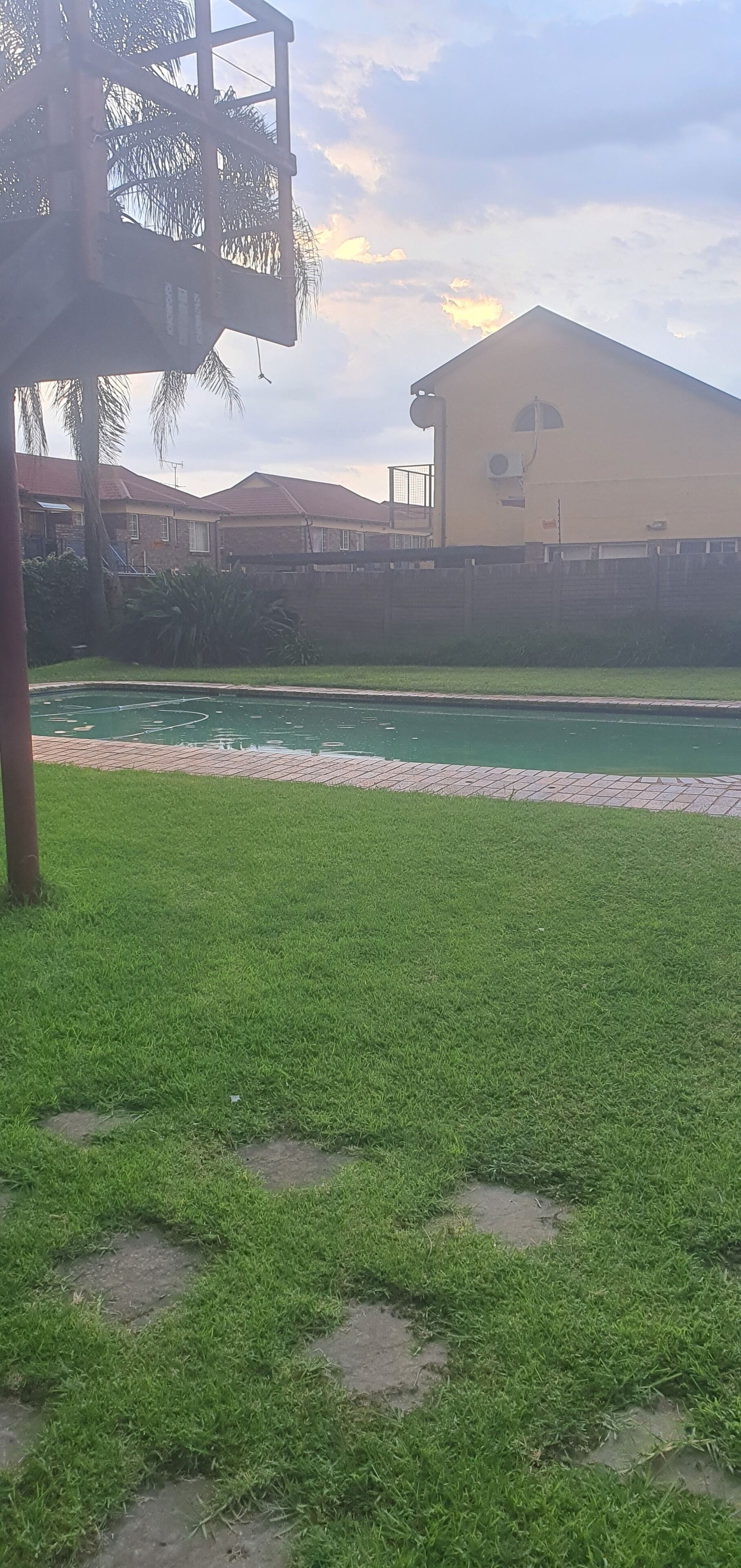 Anopam Guest House