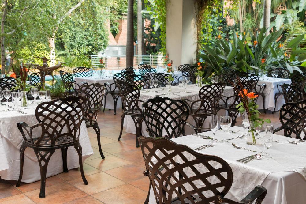 Sierra Burgers Park Hotel