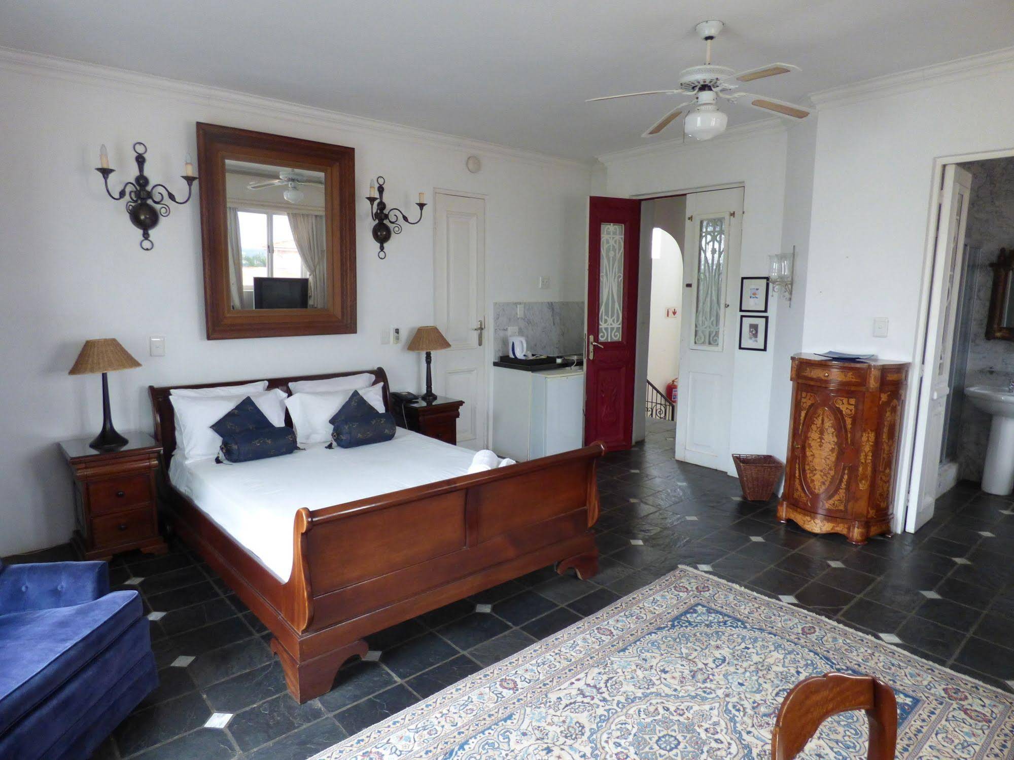 Waterkloof Mansion Boutique Hotel