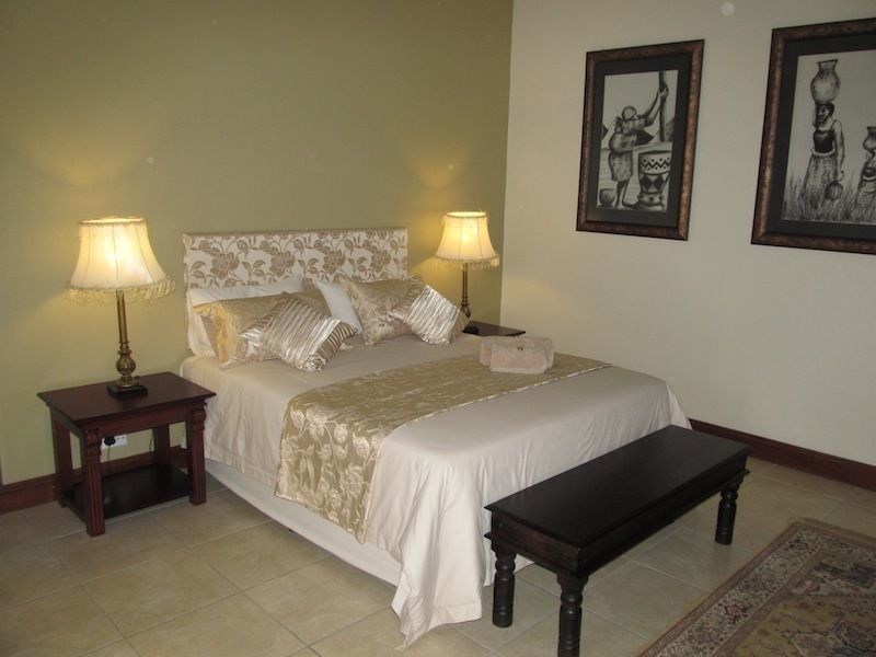 Casa Flora Guesthouse