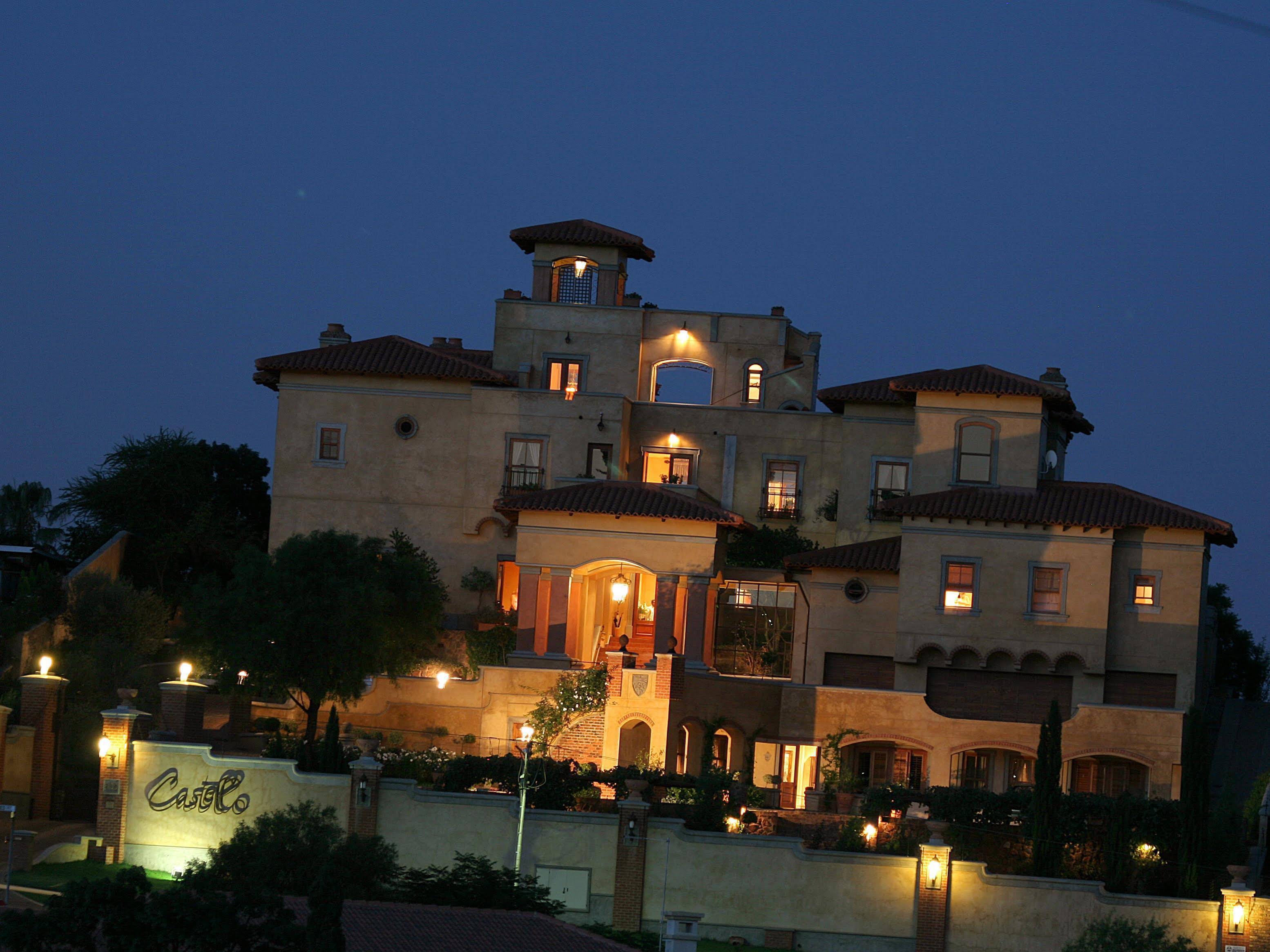 Castello di Monte