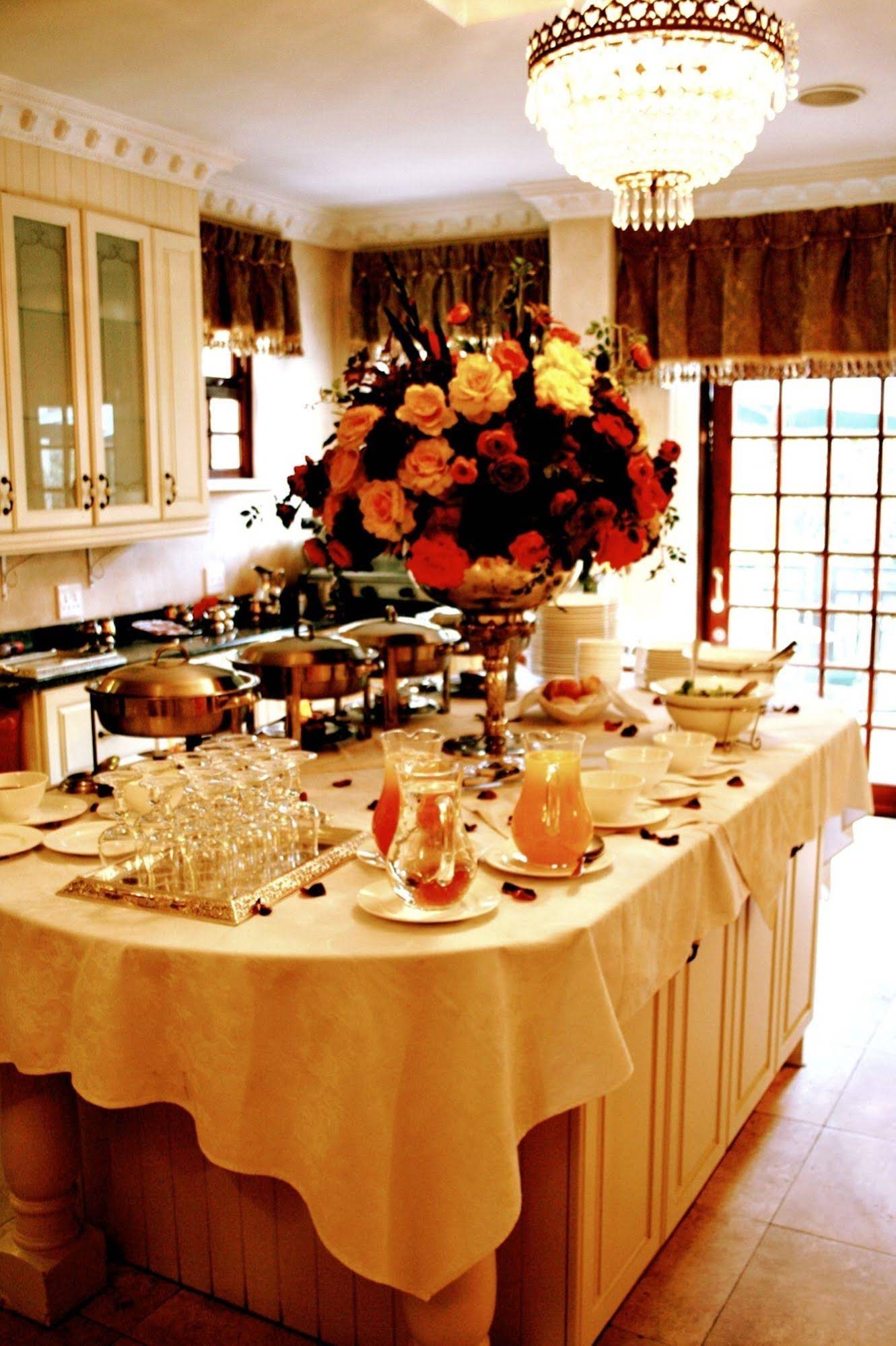 Cricklewood Manor