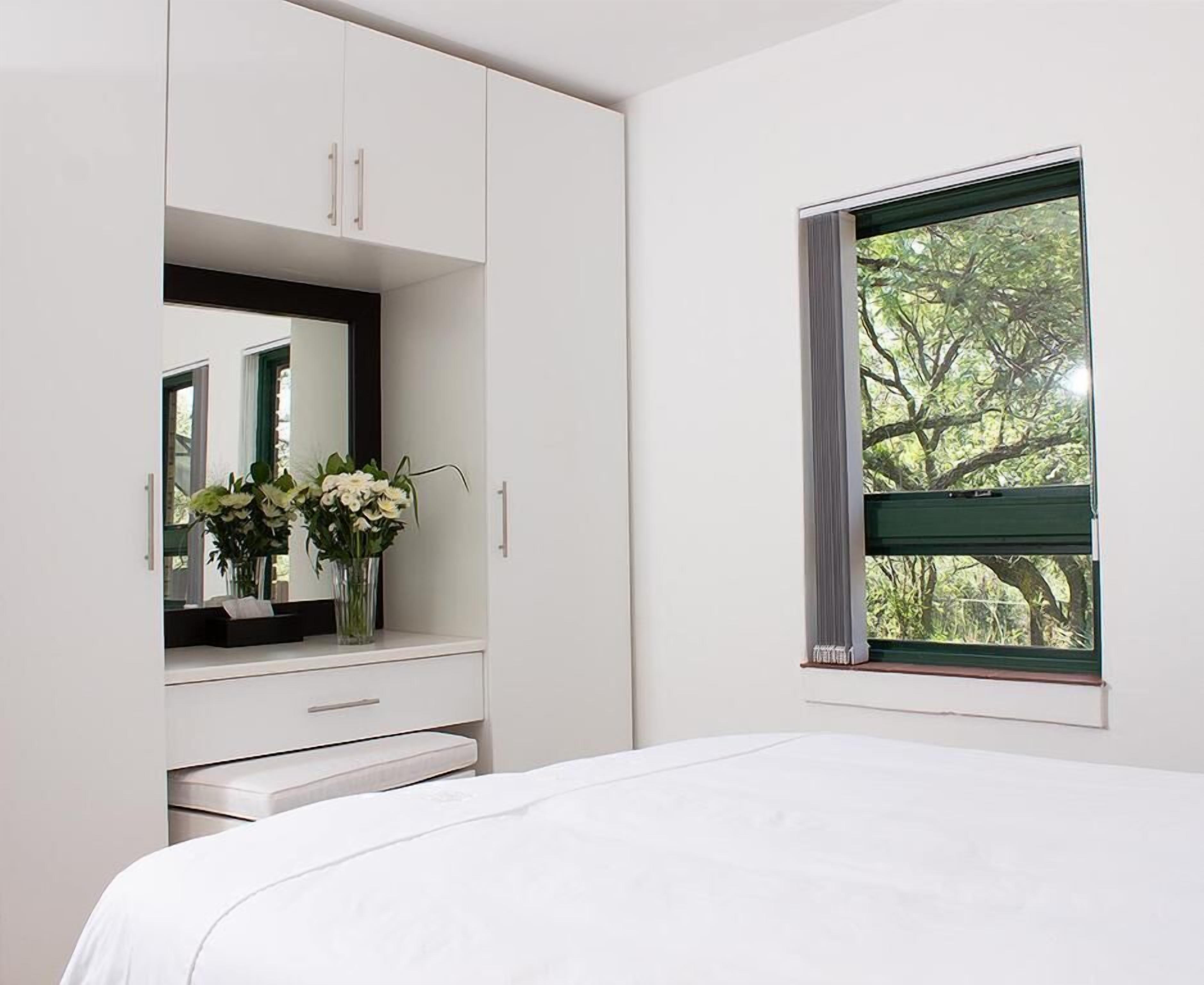 Cussonia Country Home