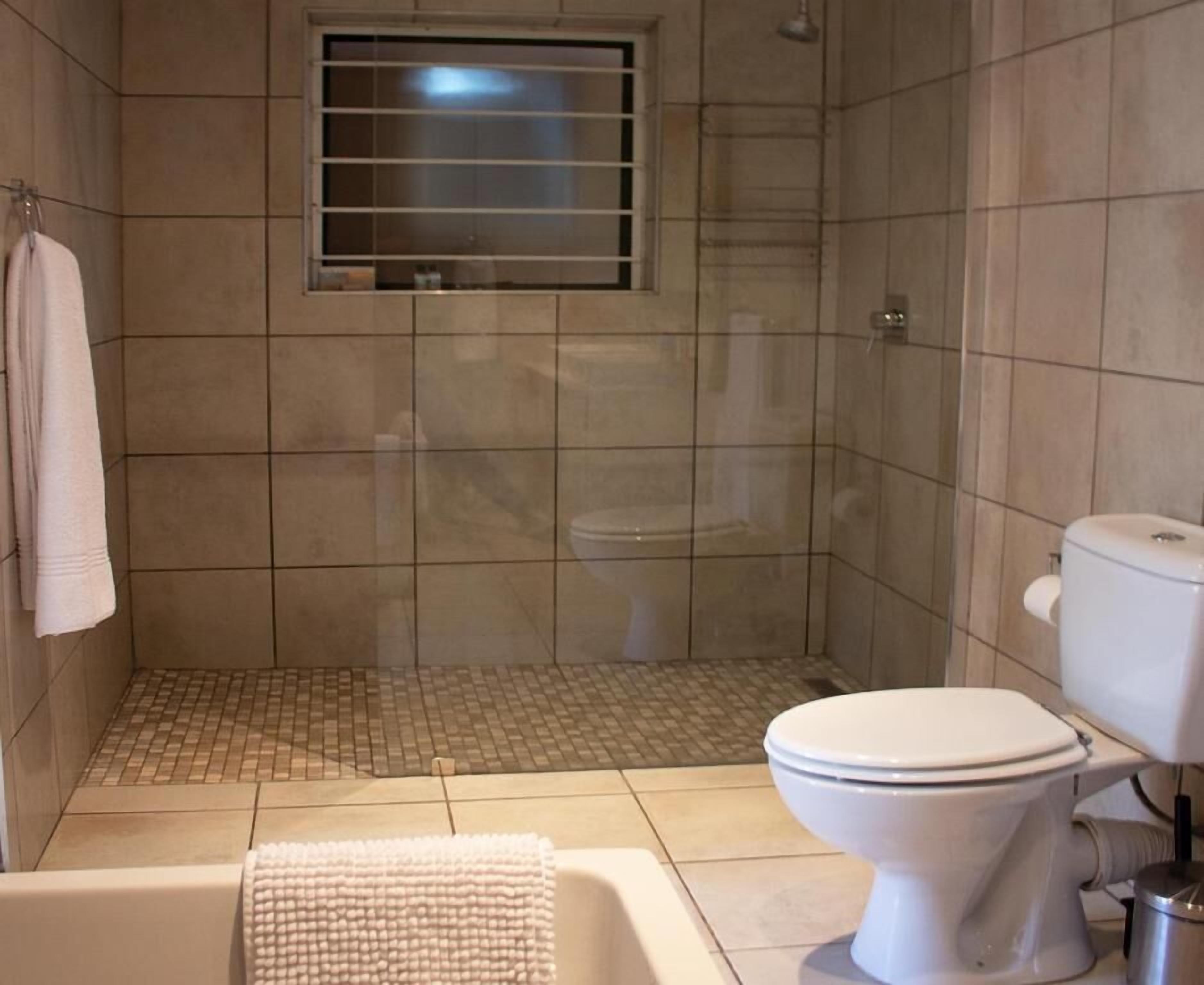 Cussonia Country Home