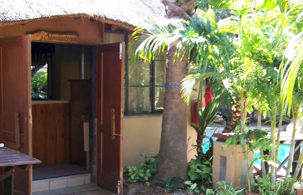 Eleventh Avenue GuestHouse & Conferencing