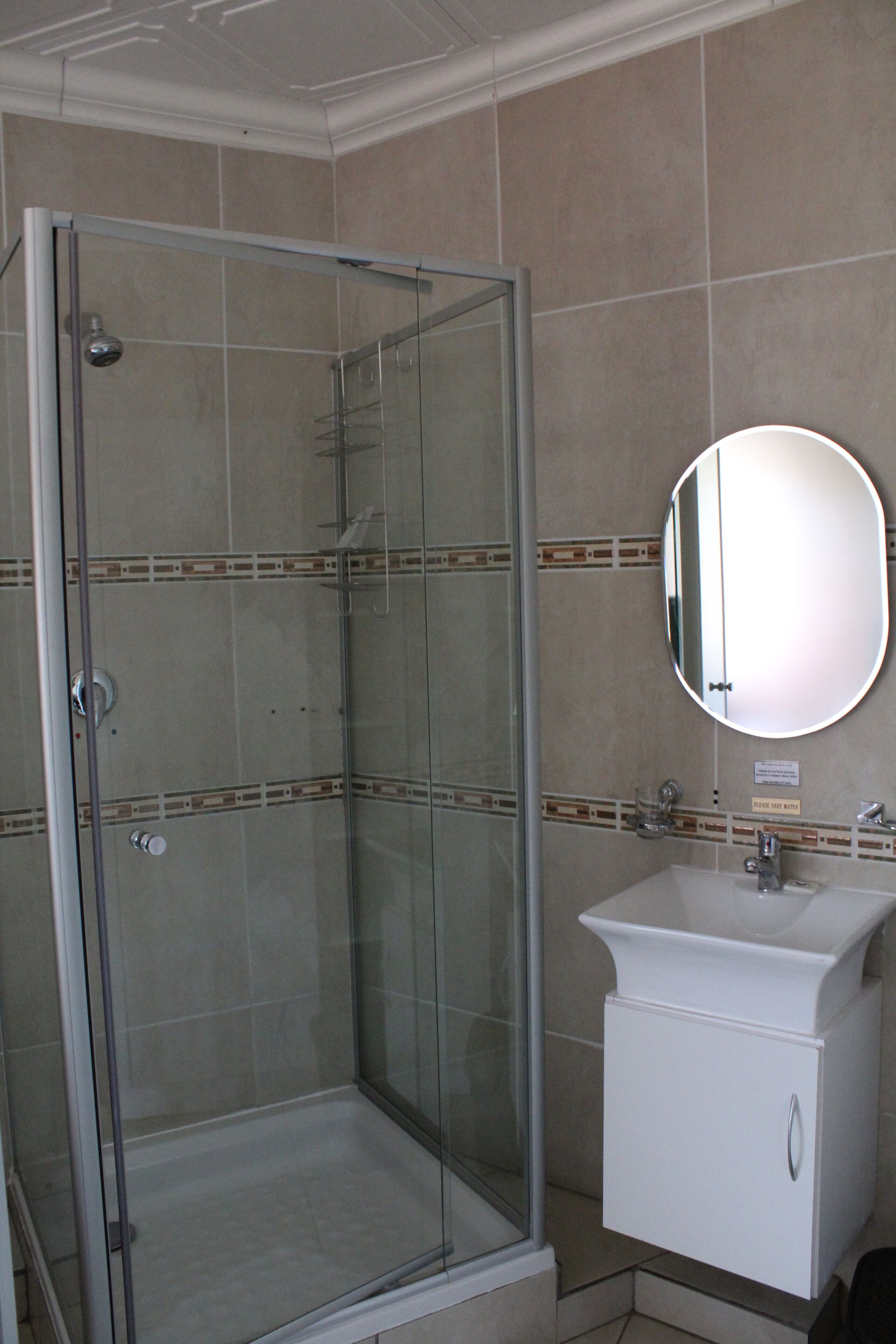 El Gran Chaparral Guest House