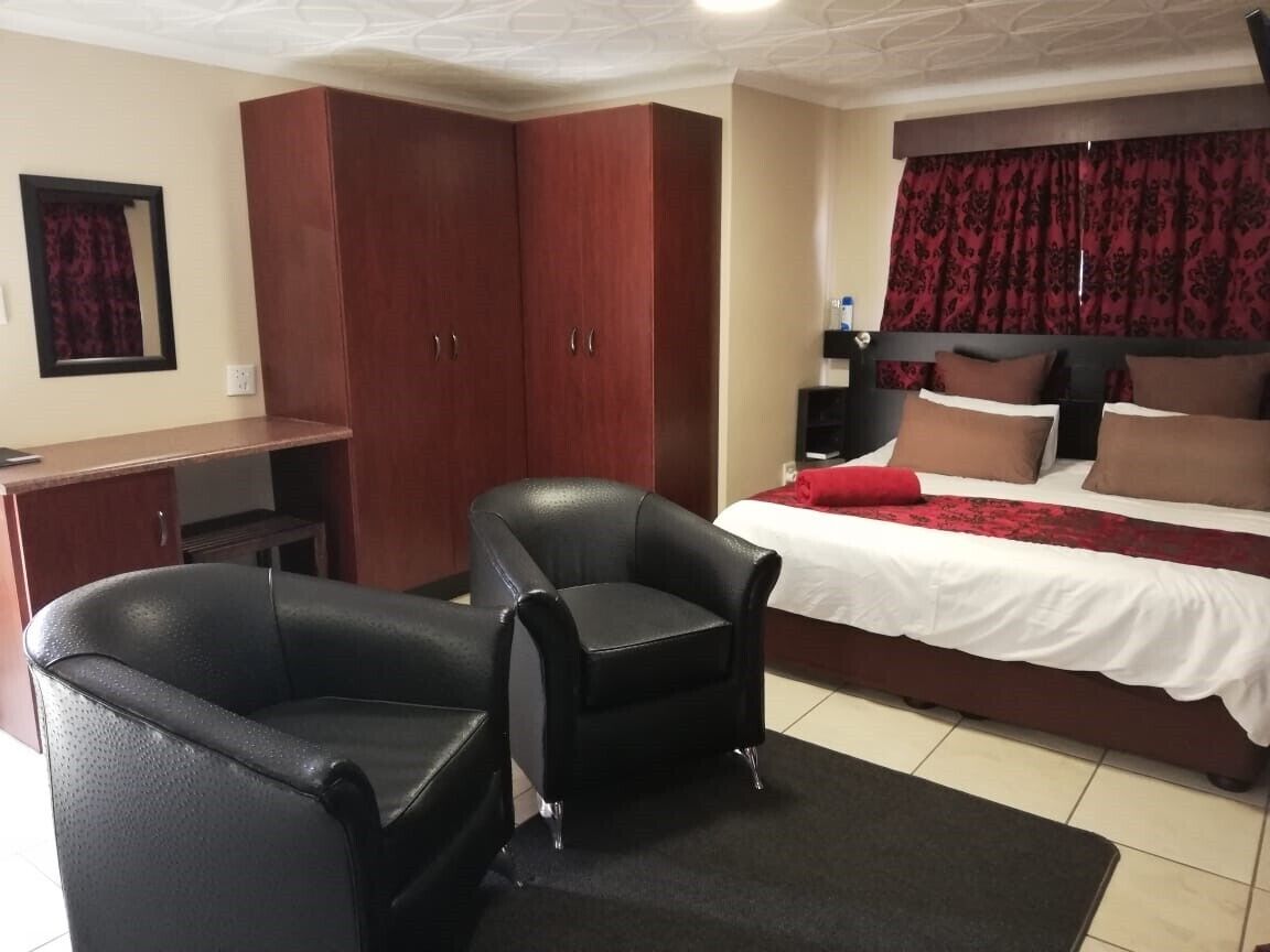 El Gran Chaparral Guest House