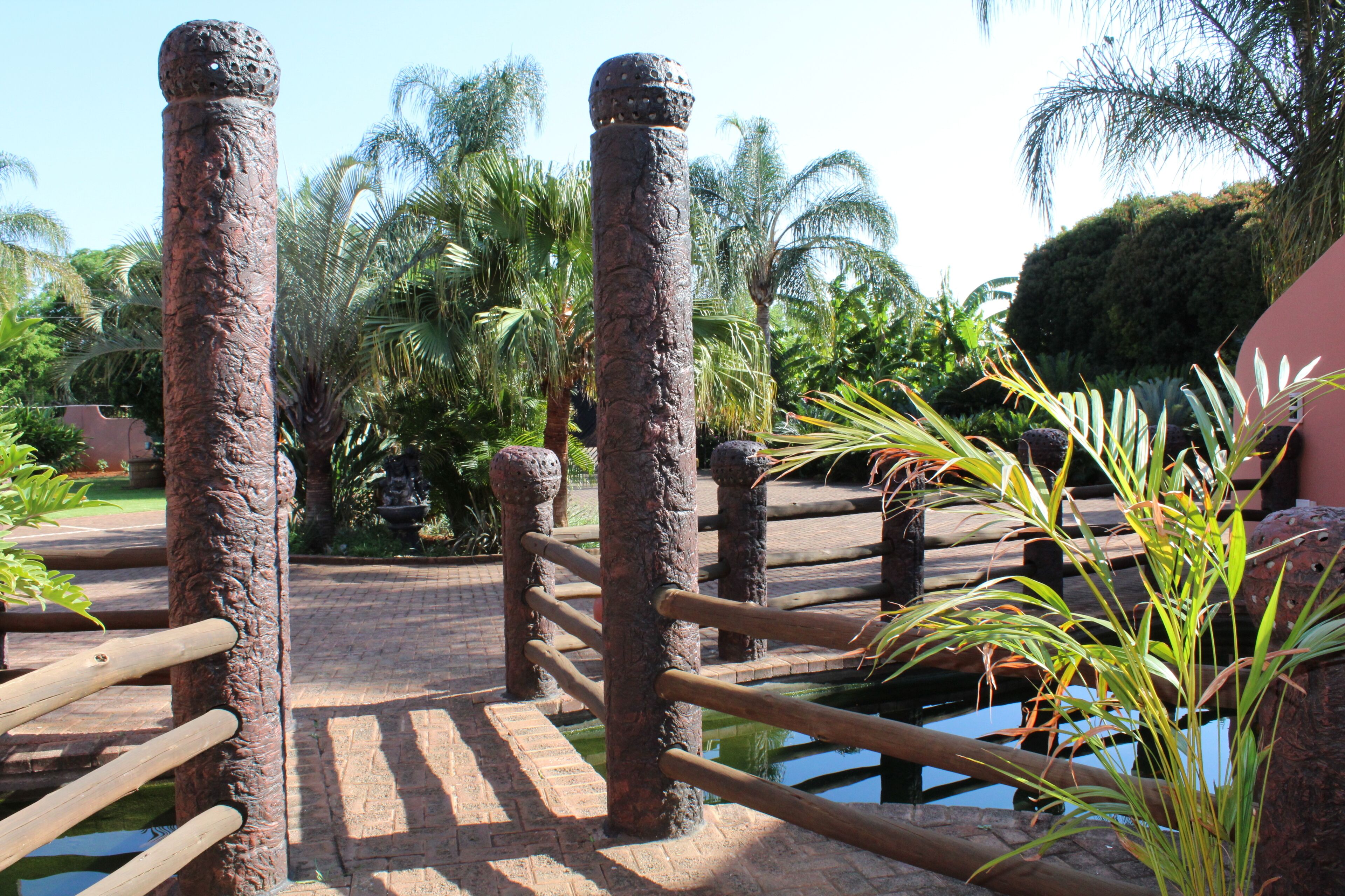 El Gran Chaparral Guest House