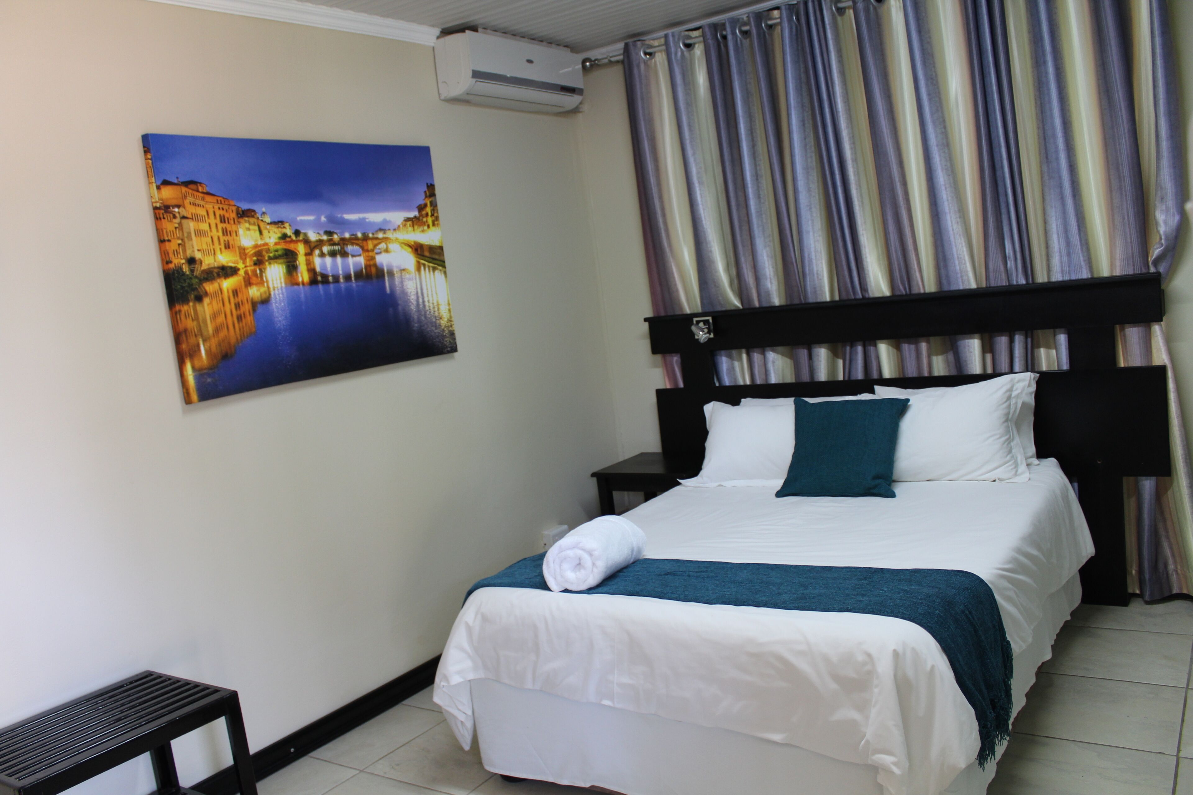 El Gran Chaparral Guest House