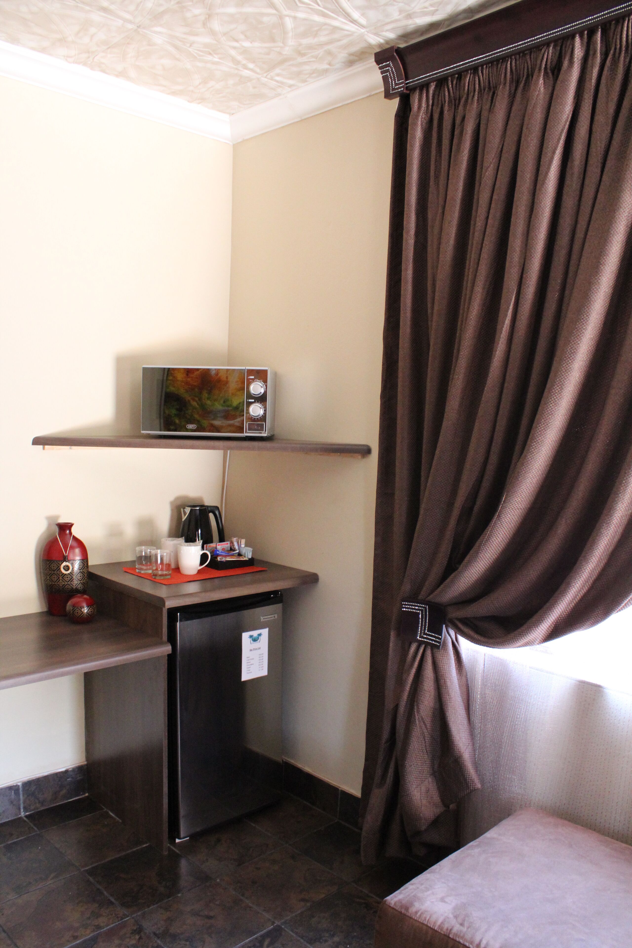 El Gran Chaparral Guest House