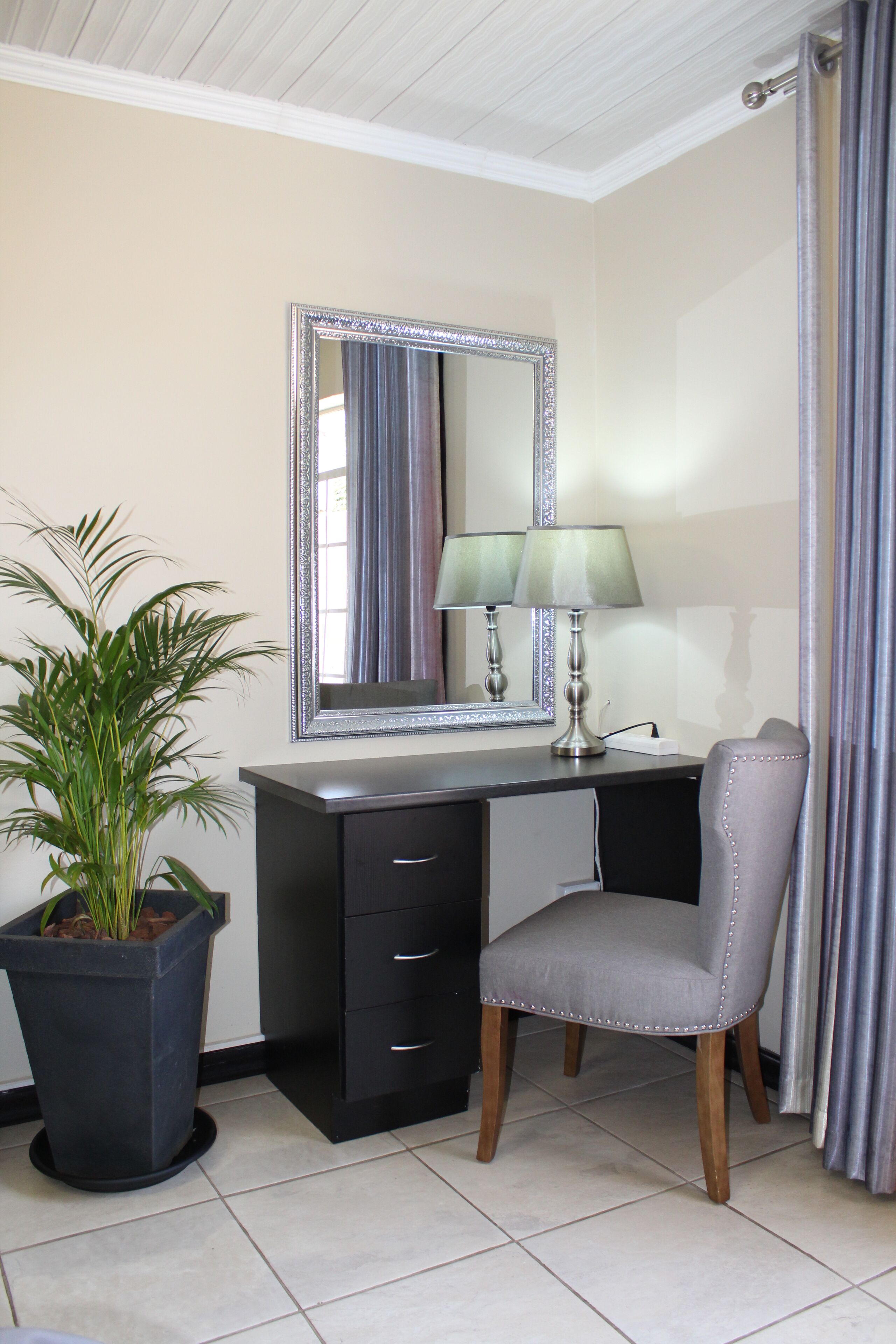 El Gran Chaparral Guest House