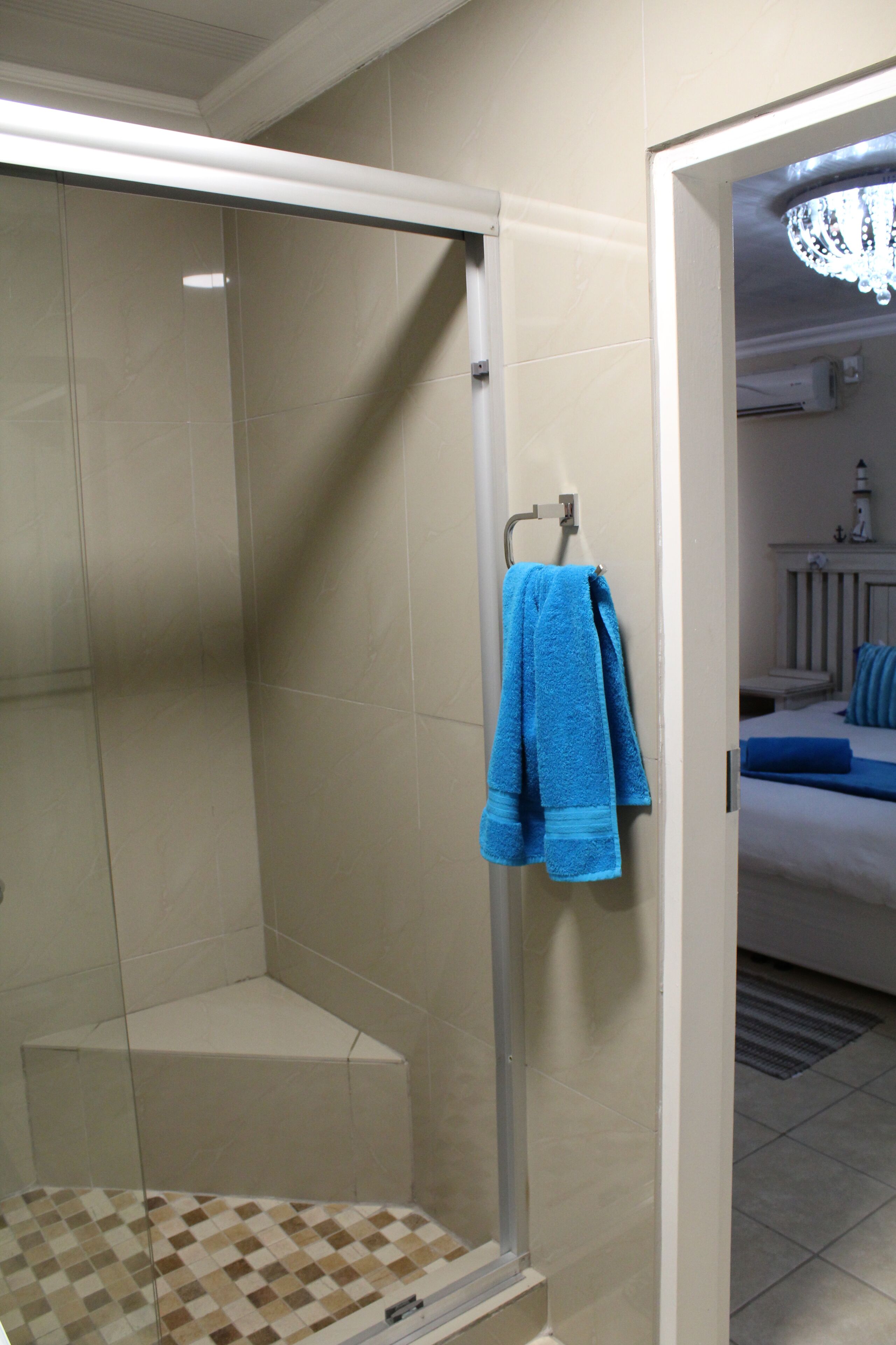 El Gran Chaparral Guest House