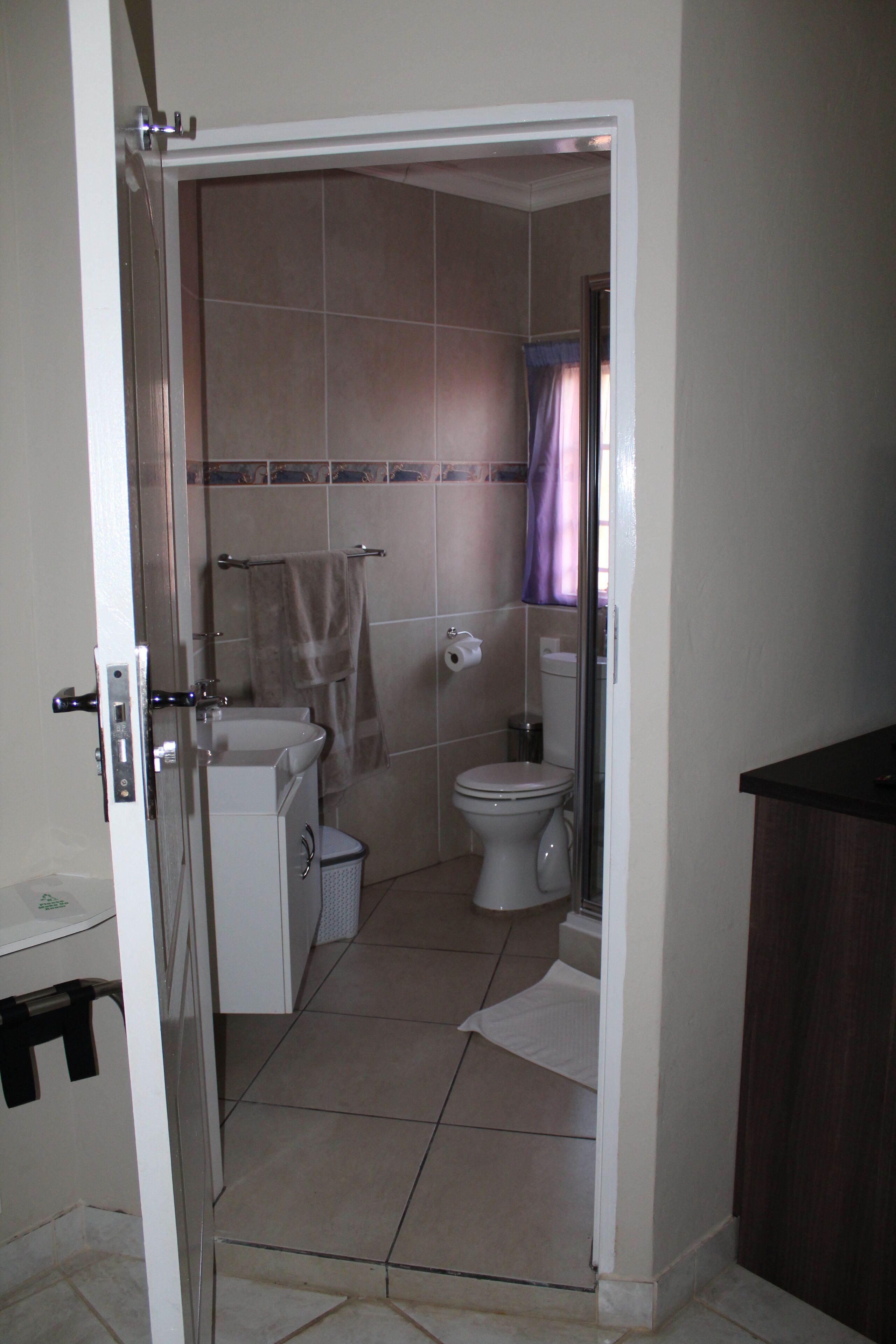 El Gran Chaparral Guest House