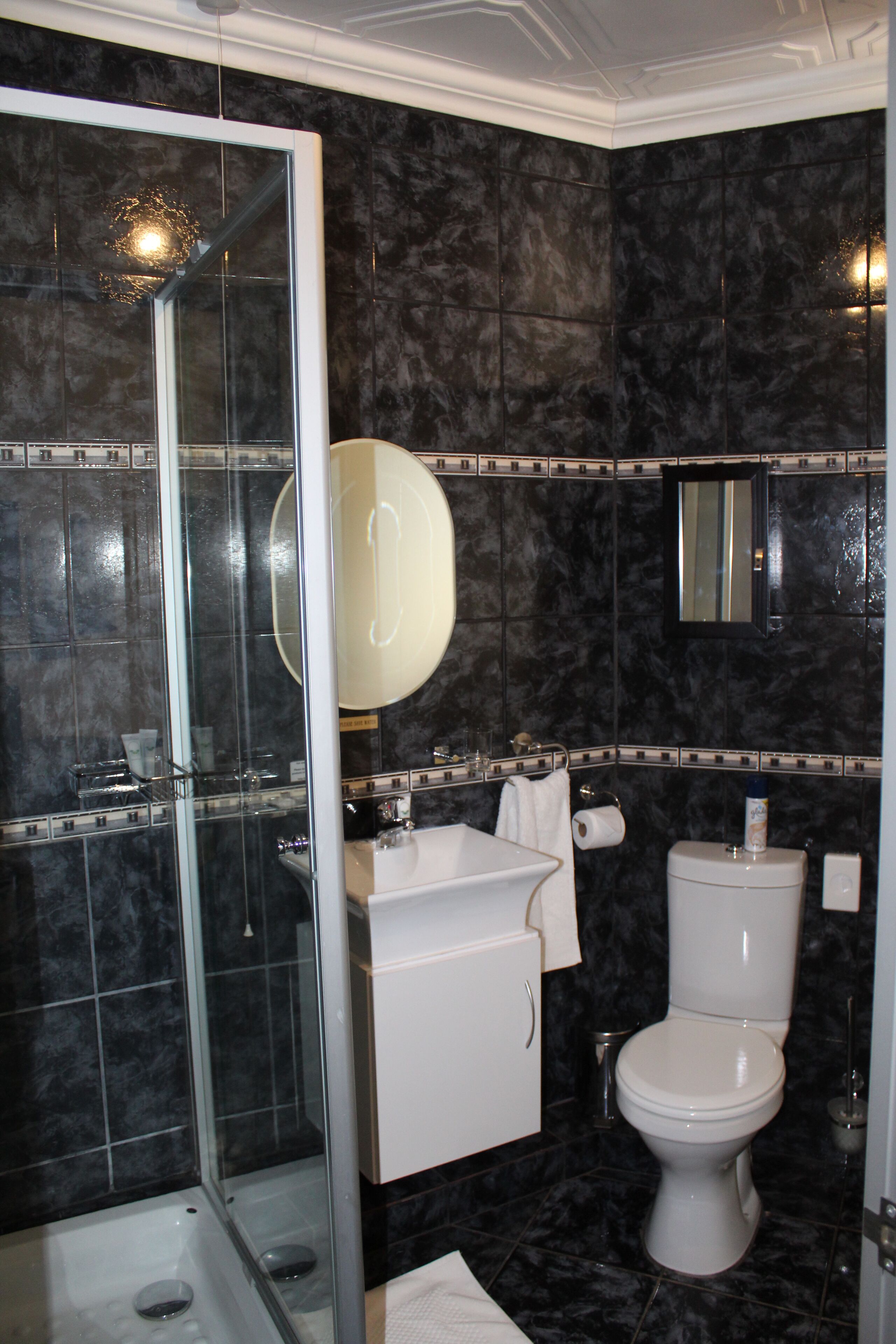 El Gran Chaparral Guest House