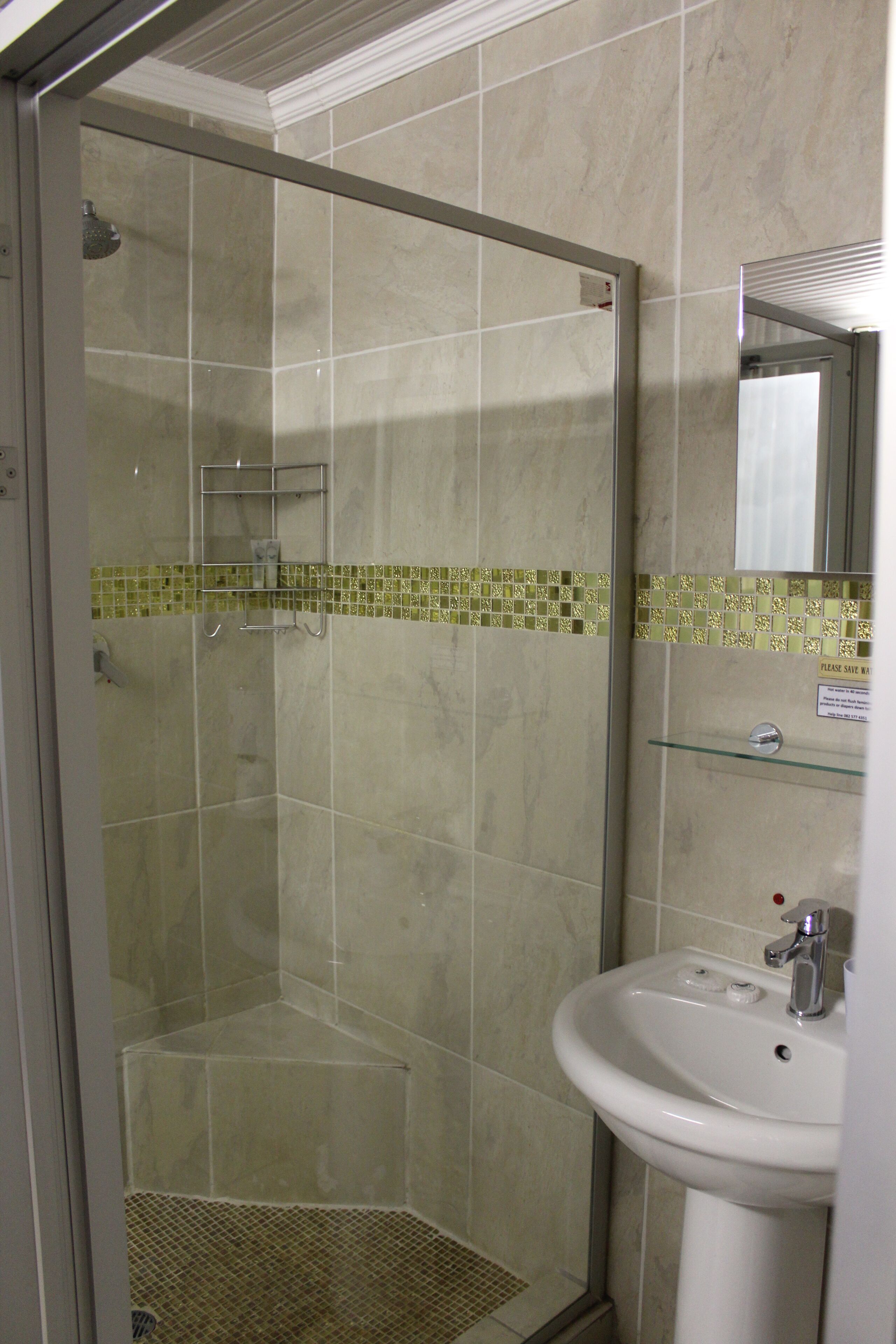 El Gran Chaparral Guest House