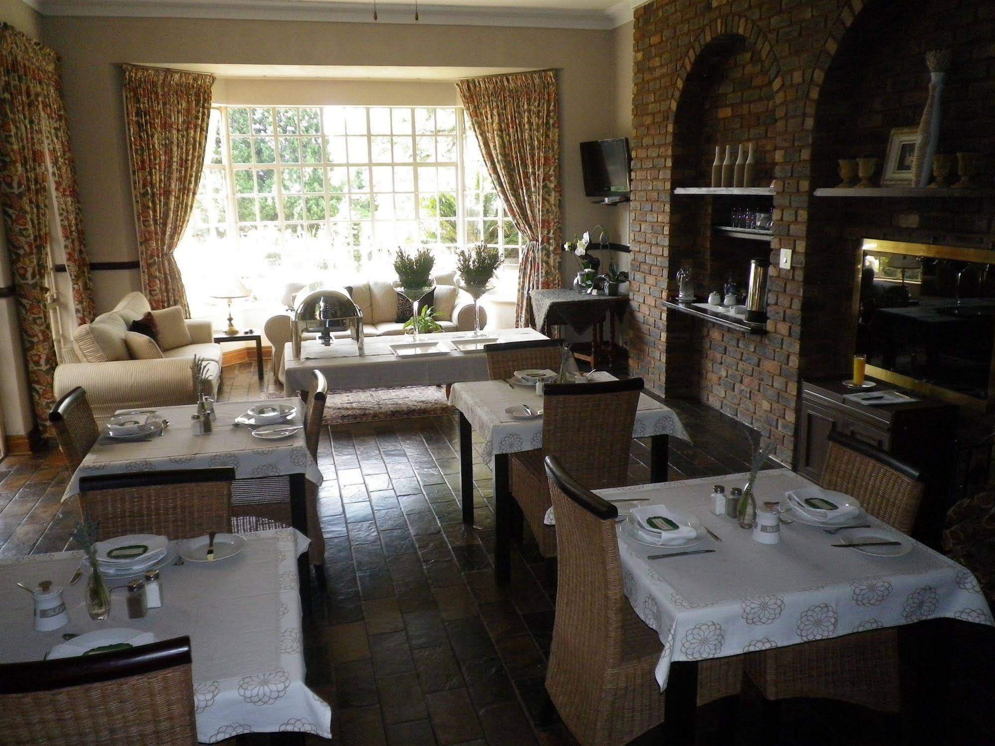 Farmers Folly Guest House