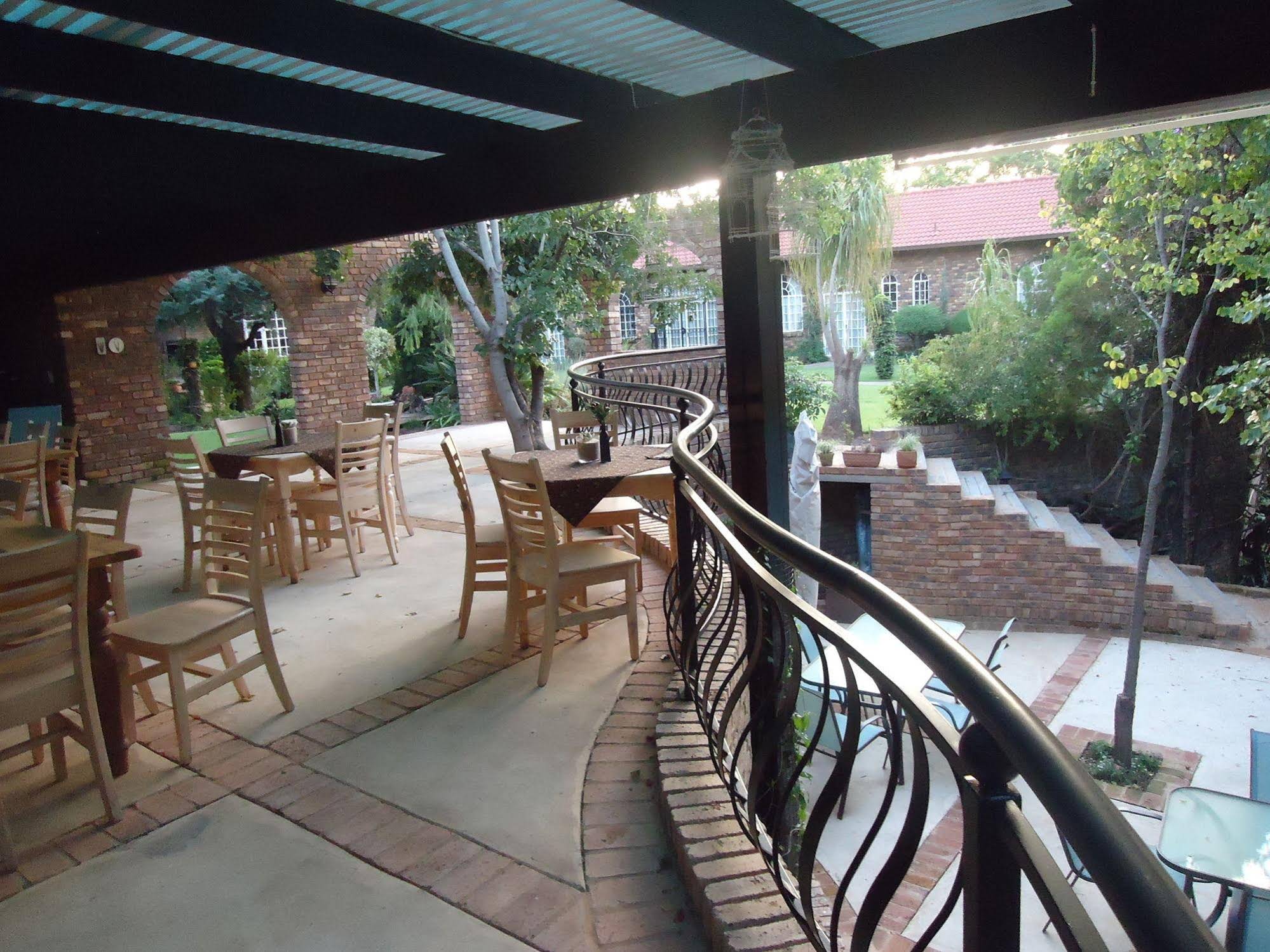 Farmers Folly Guest House