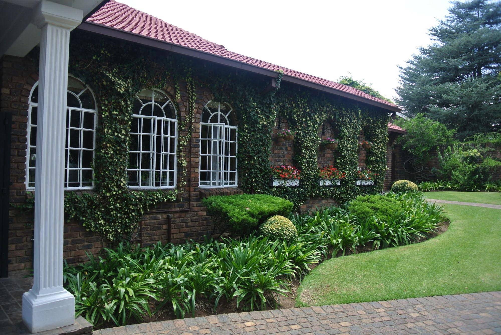 Farmers Folly Guest House