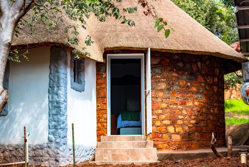 Graceland Conference & Lifestyle Centre