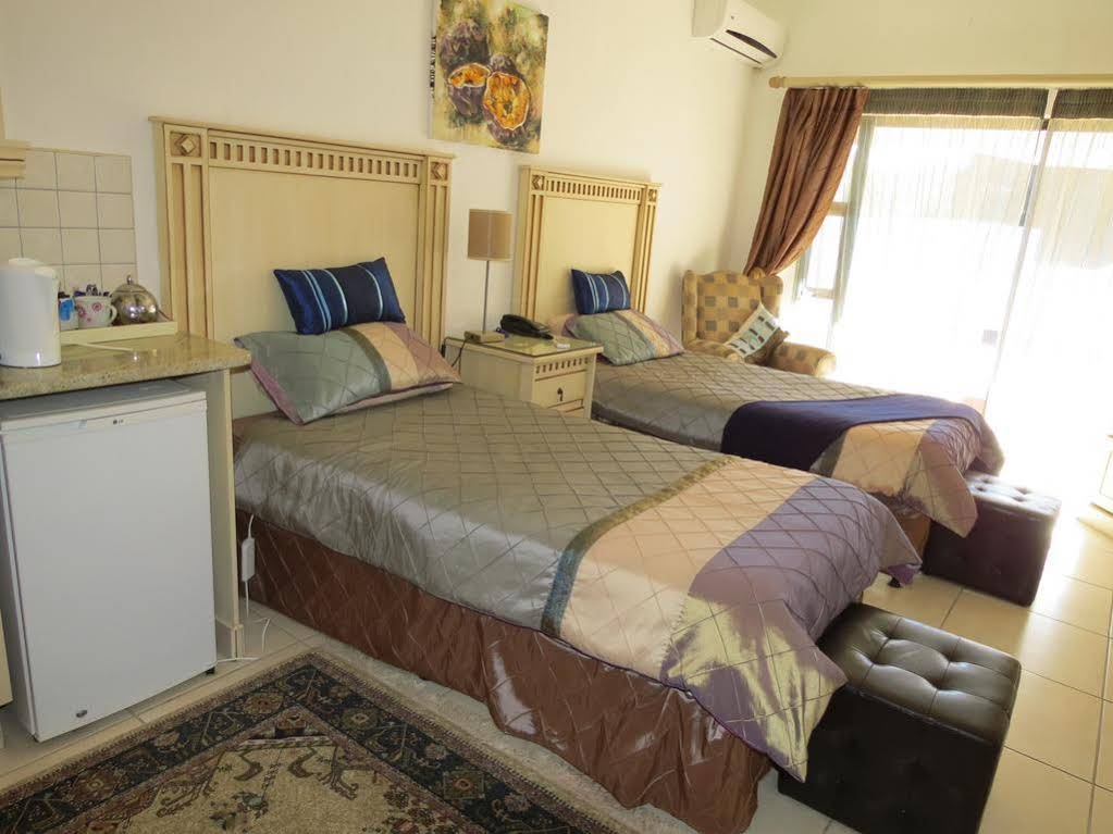 Kleineweide Guest House