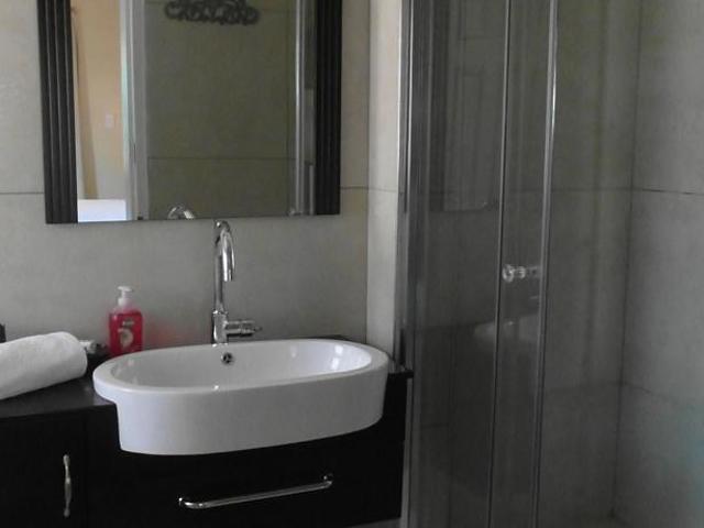 Kniff Un Gaffel Guest House