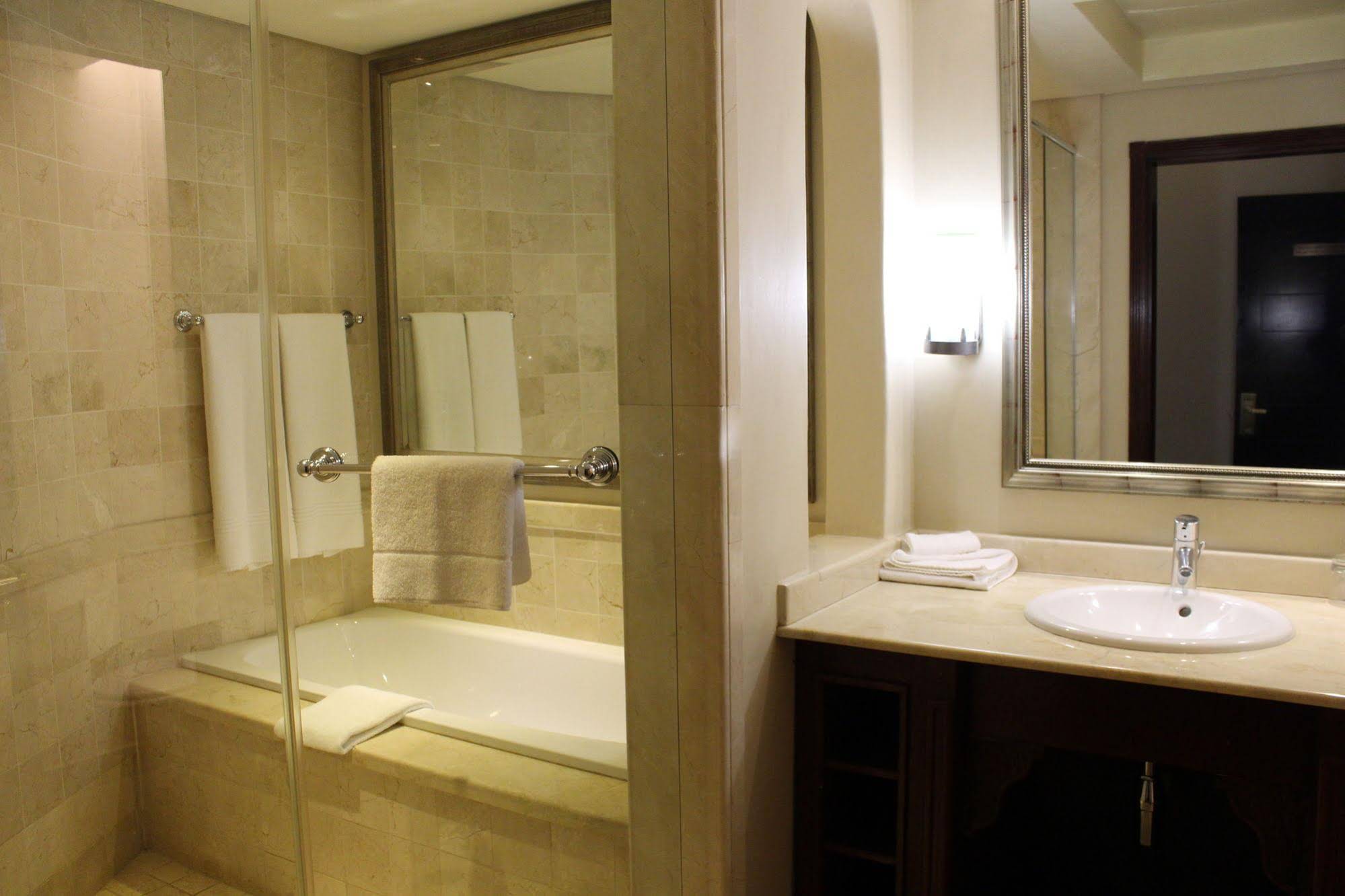 Lombardy Boutique Hotel & Conference Venue
