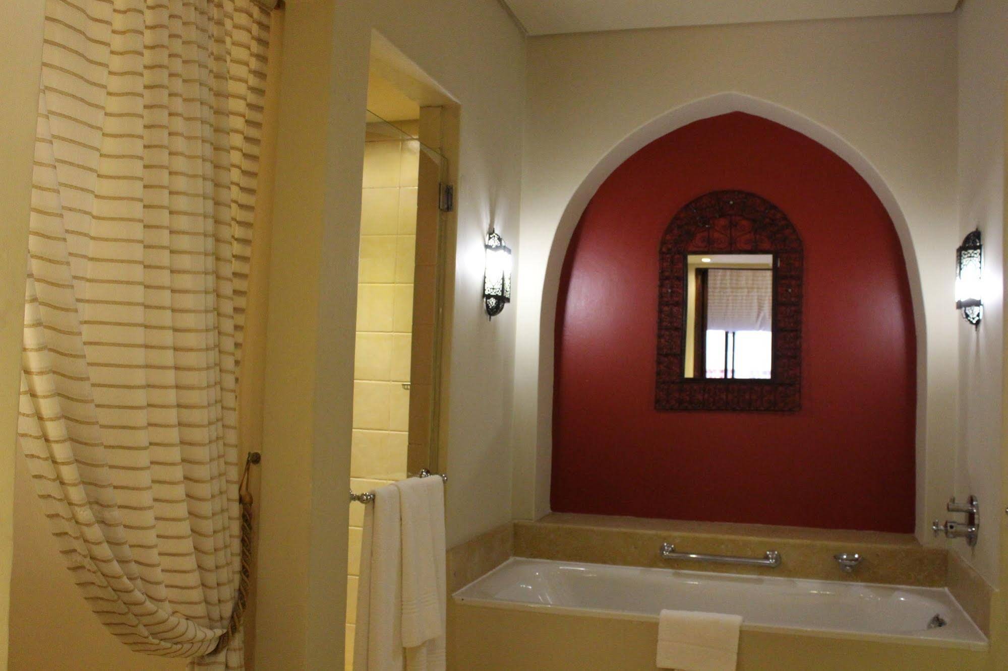 Lombardy Boutique Hotel & Conference Venue