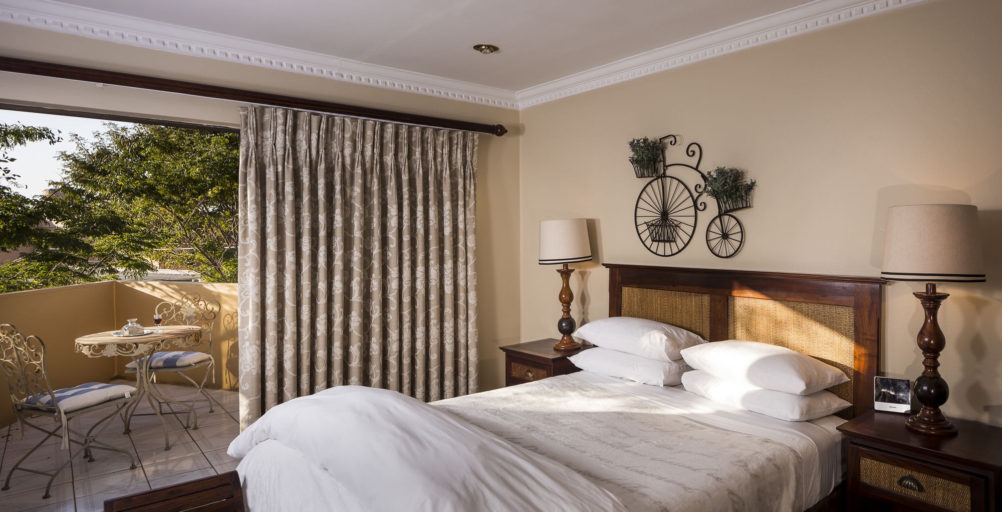 Opikopi Guest House