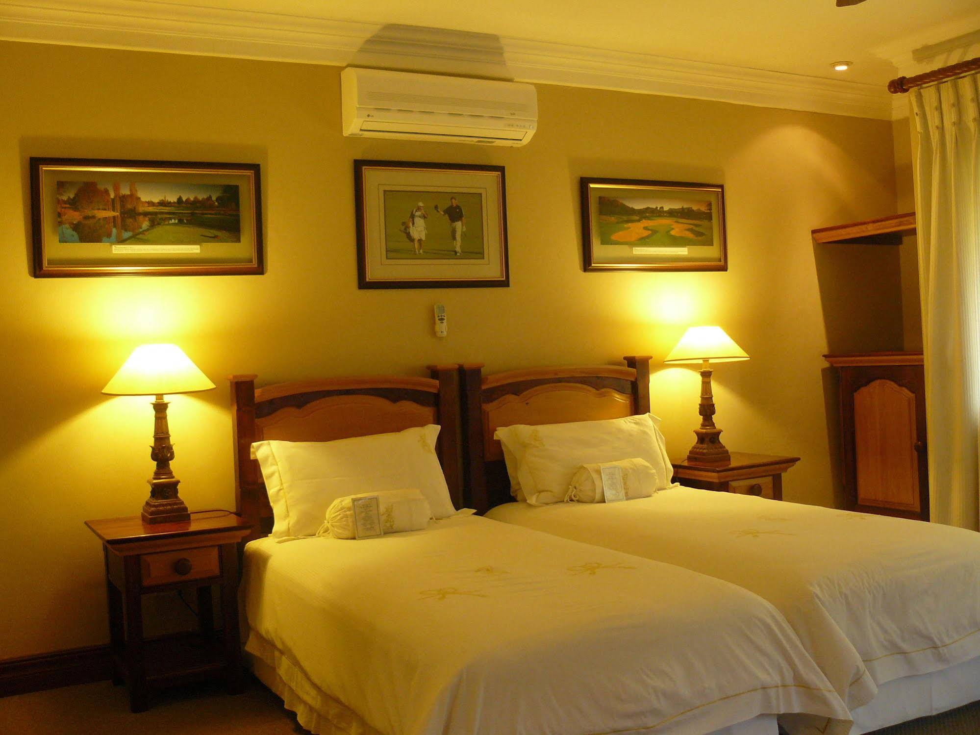 The Woodpecker Inn