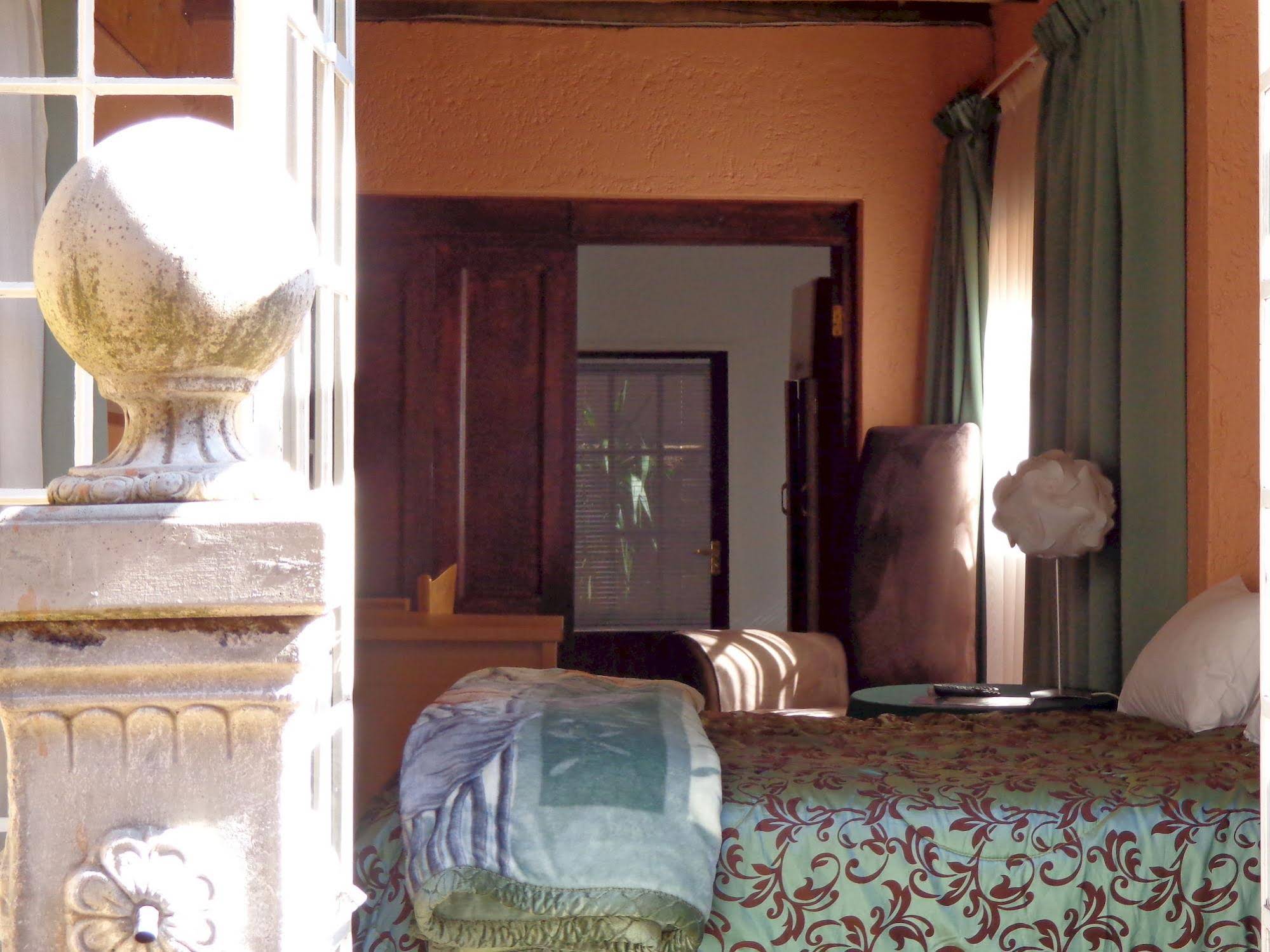 Treetops & Treats Guest House