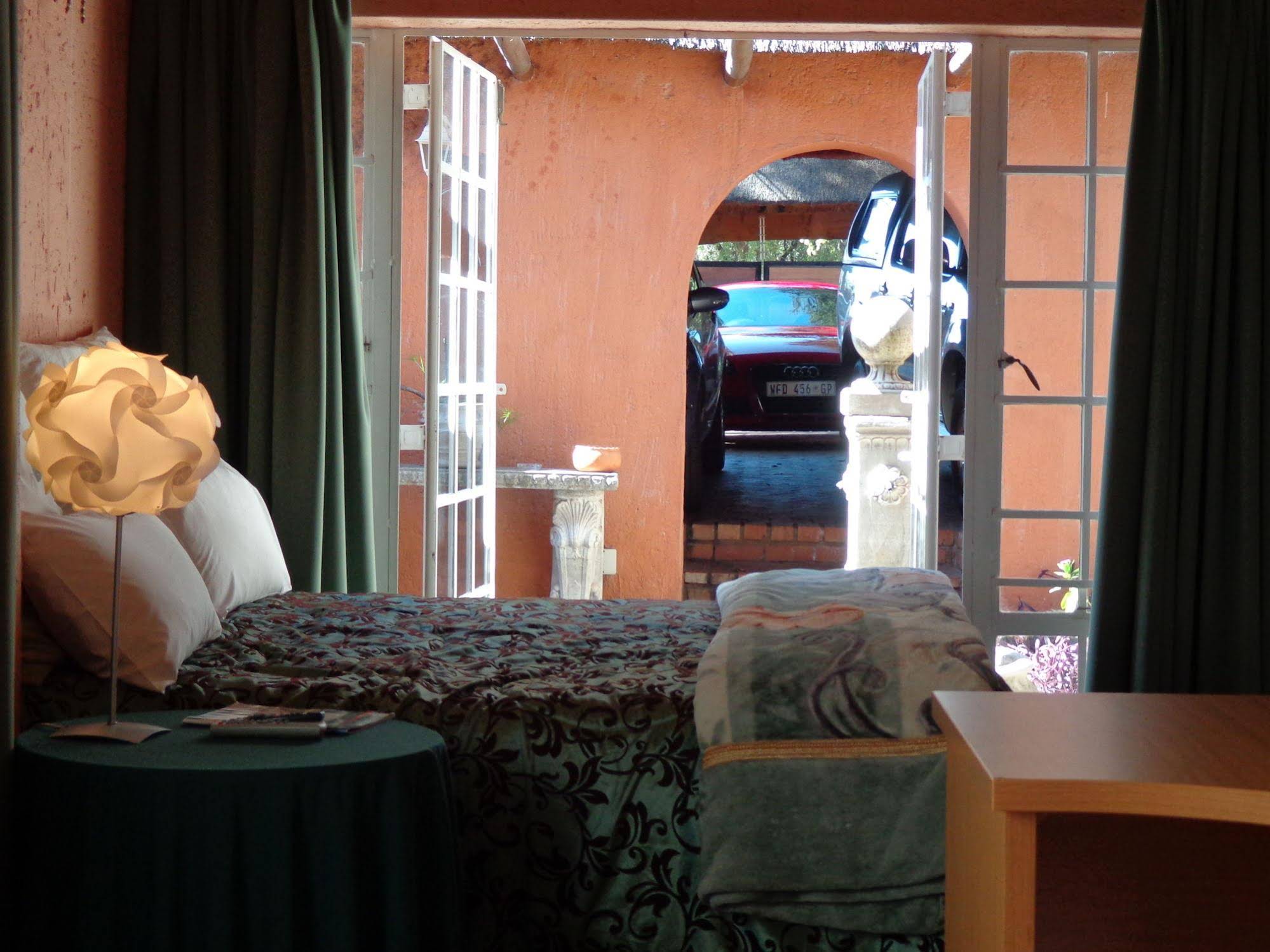 Treetops & Treats Guest House