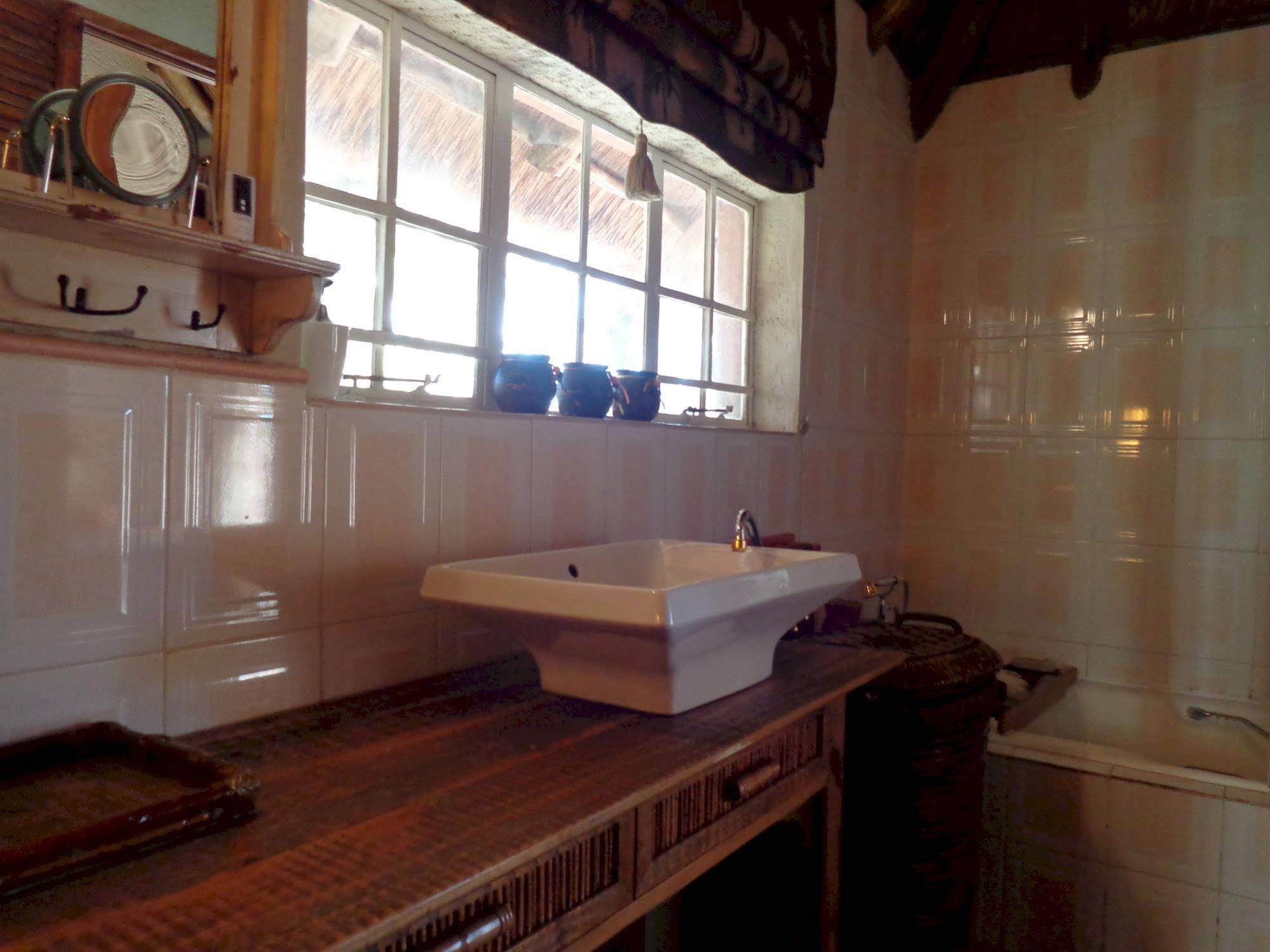 Treetops & Treats Guest House