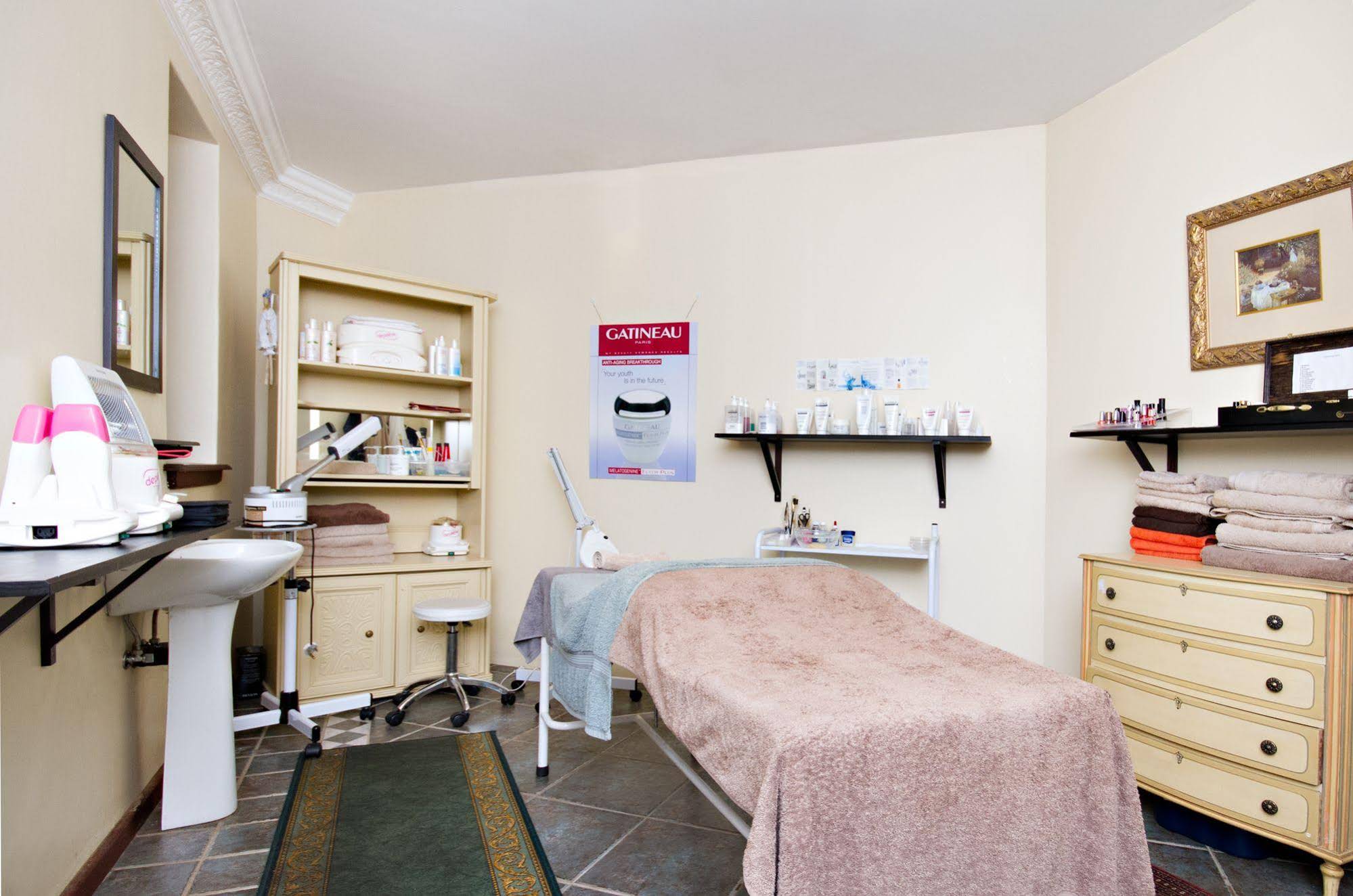 Apogee Boutique Hotel & Spa