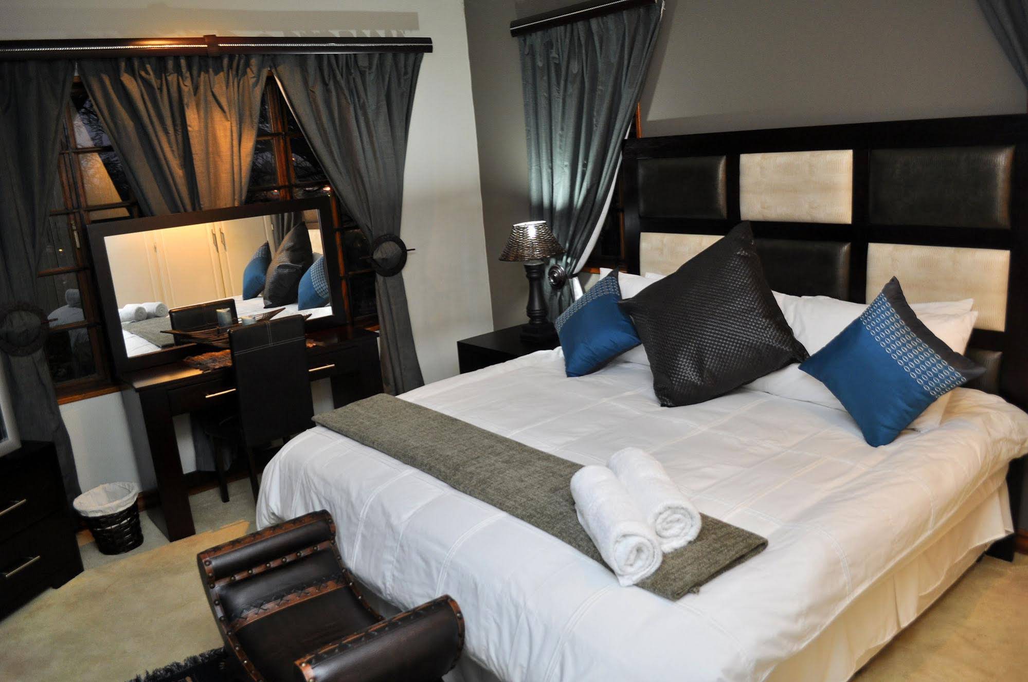 Waterfalls Boutique Hotel