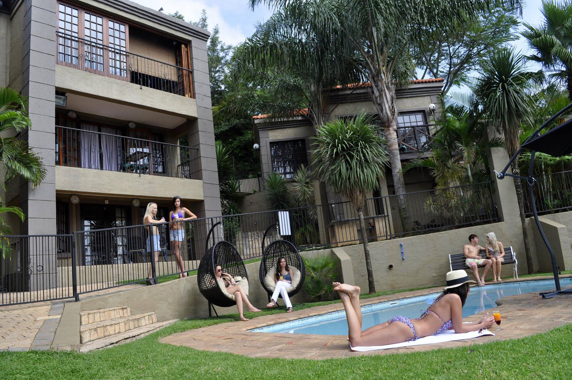 Waterfalls Boutique Hotel