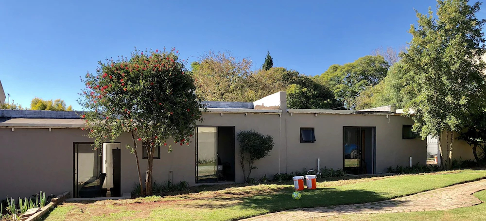 Dossa Guest House