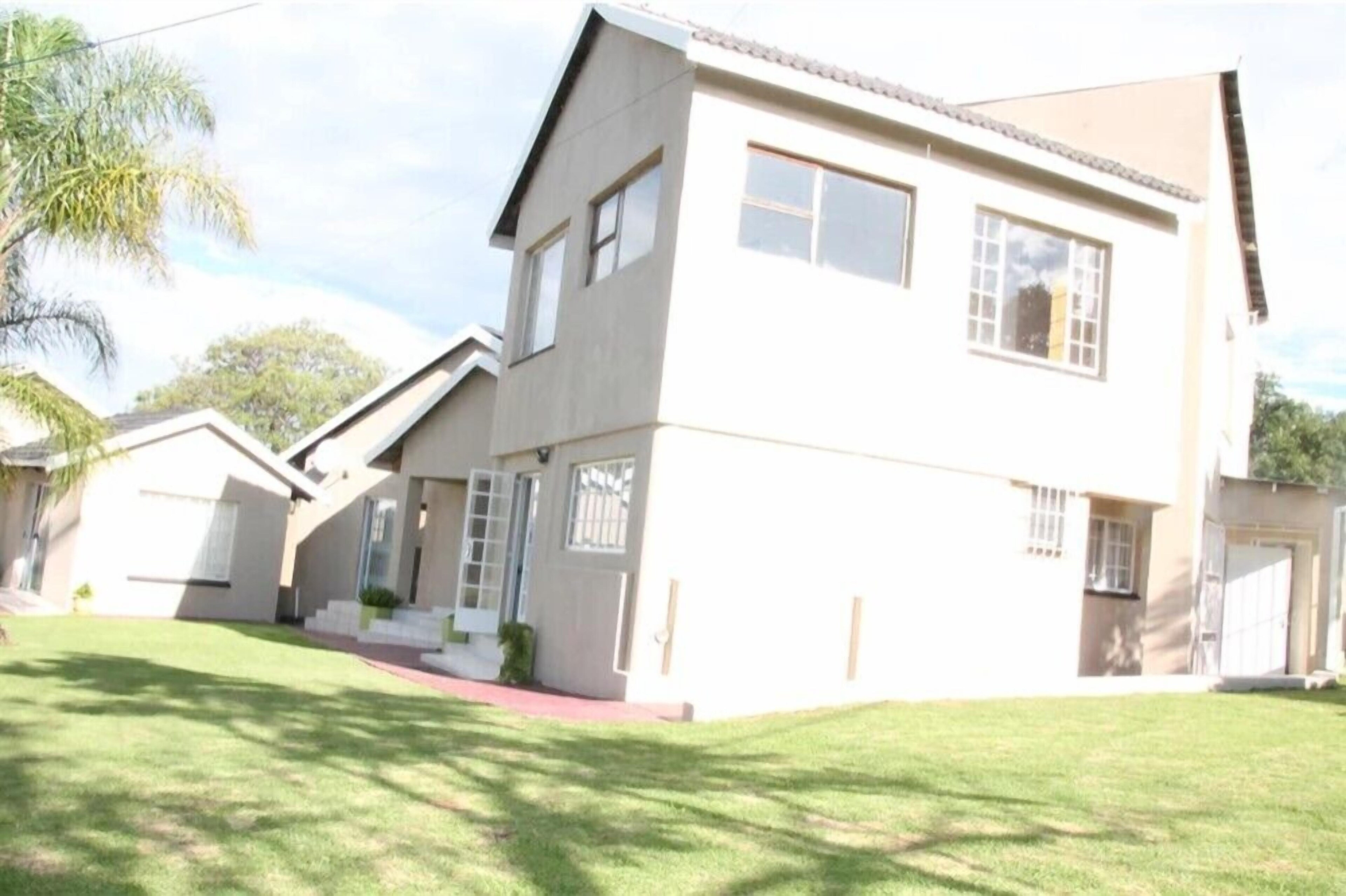 Kayamina Guesthouse