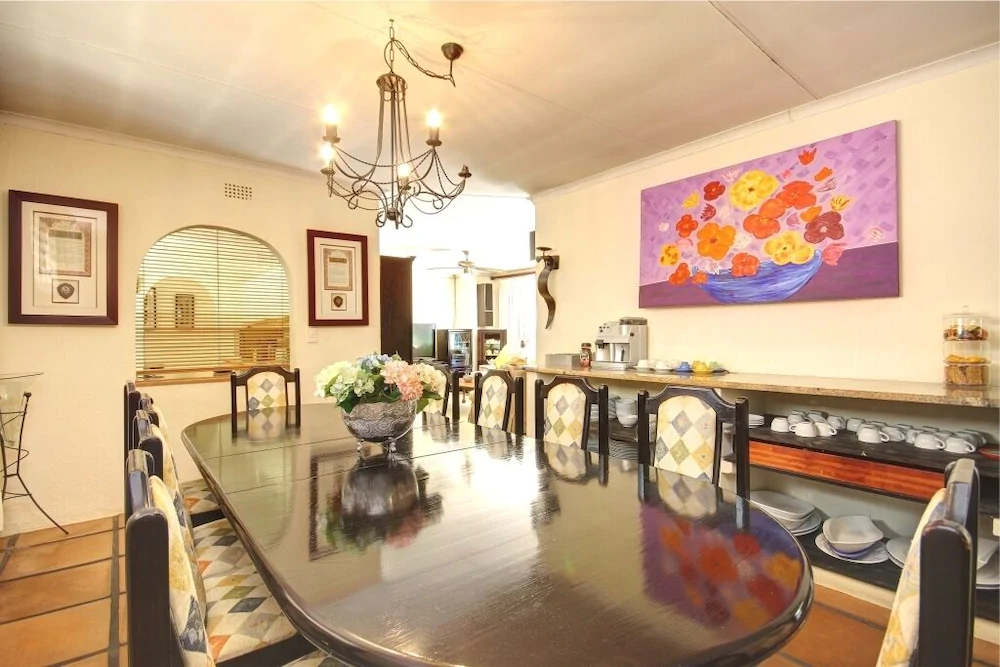 Lenox Lodge Guesthouse
