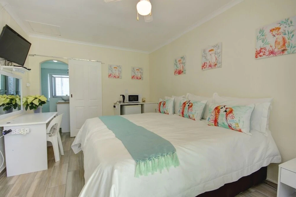 Lenox Lodge Guesthouse