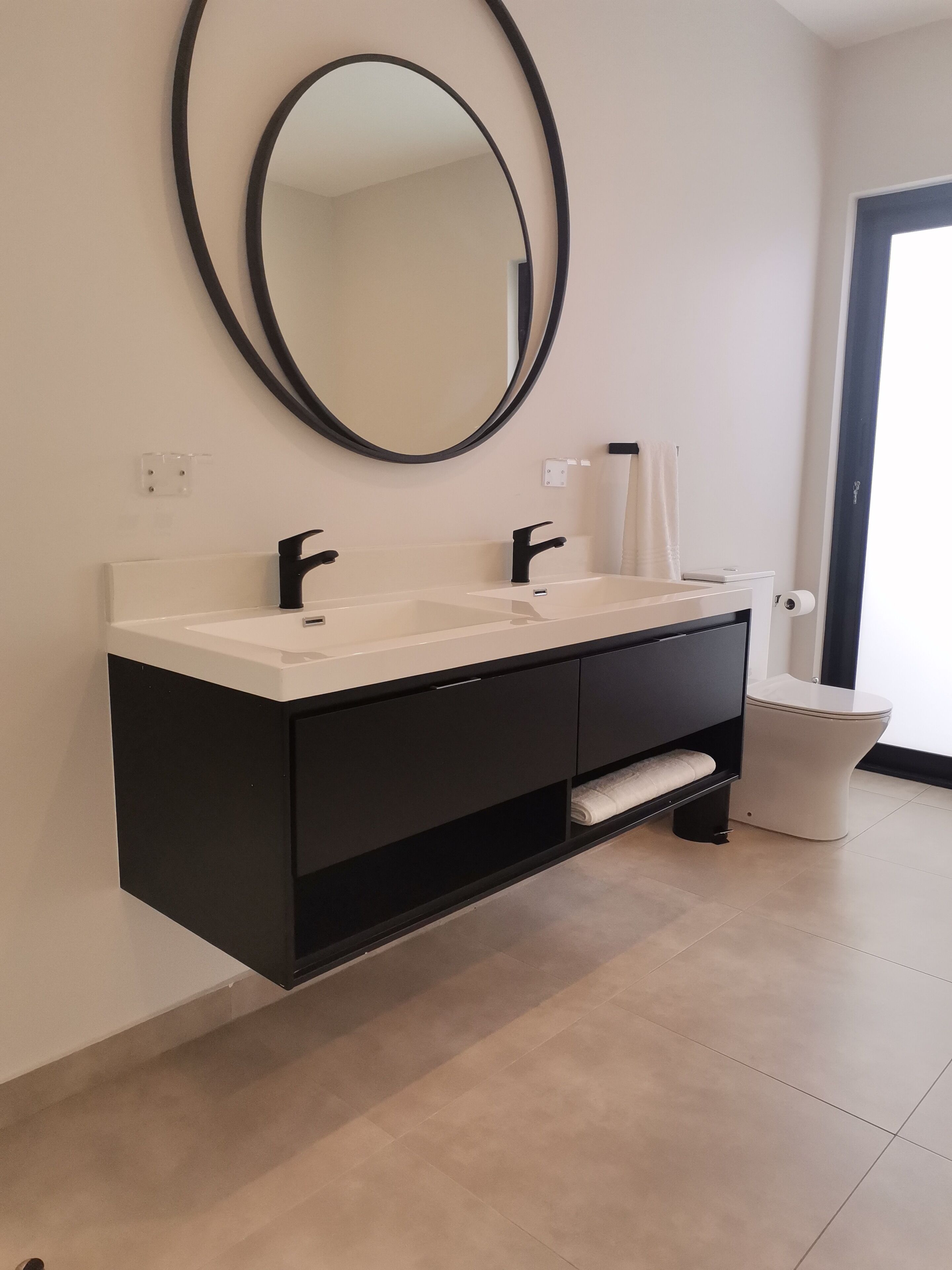 MINT Apartments Greenside