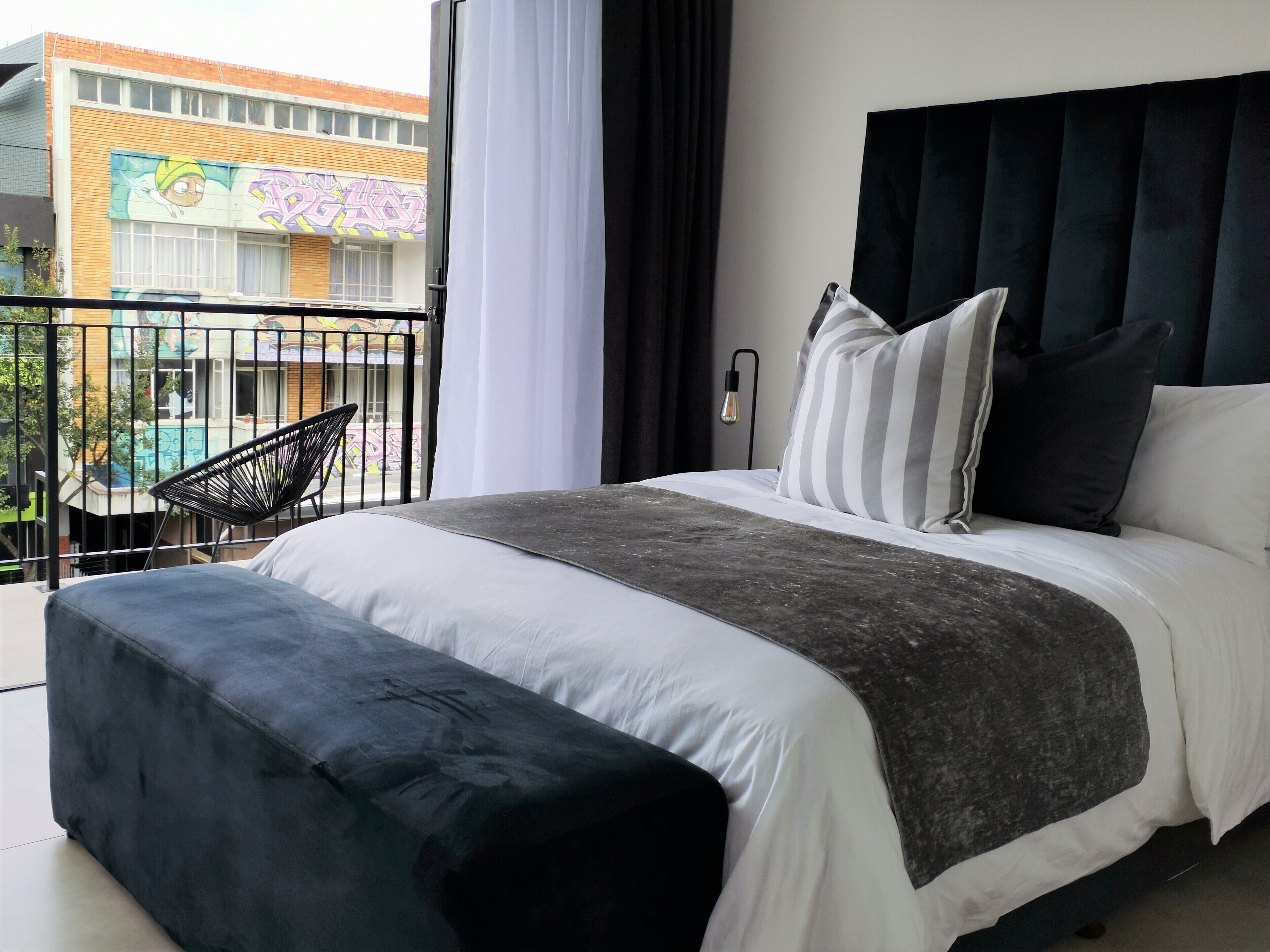 MINT Apartments Greenside