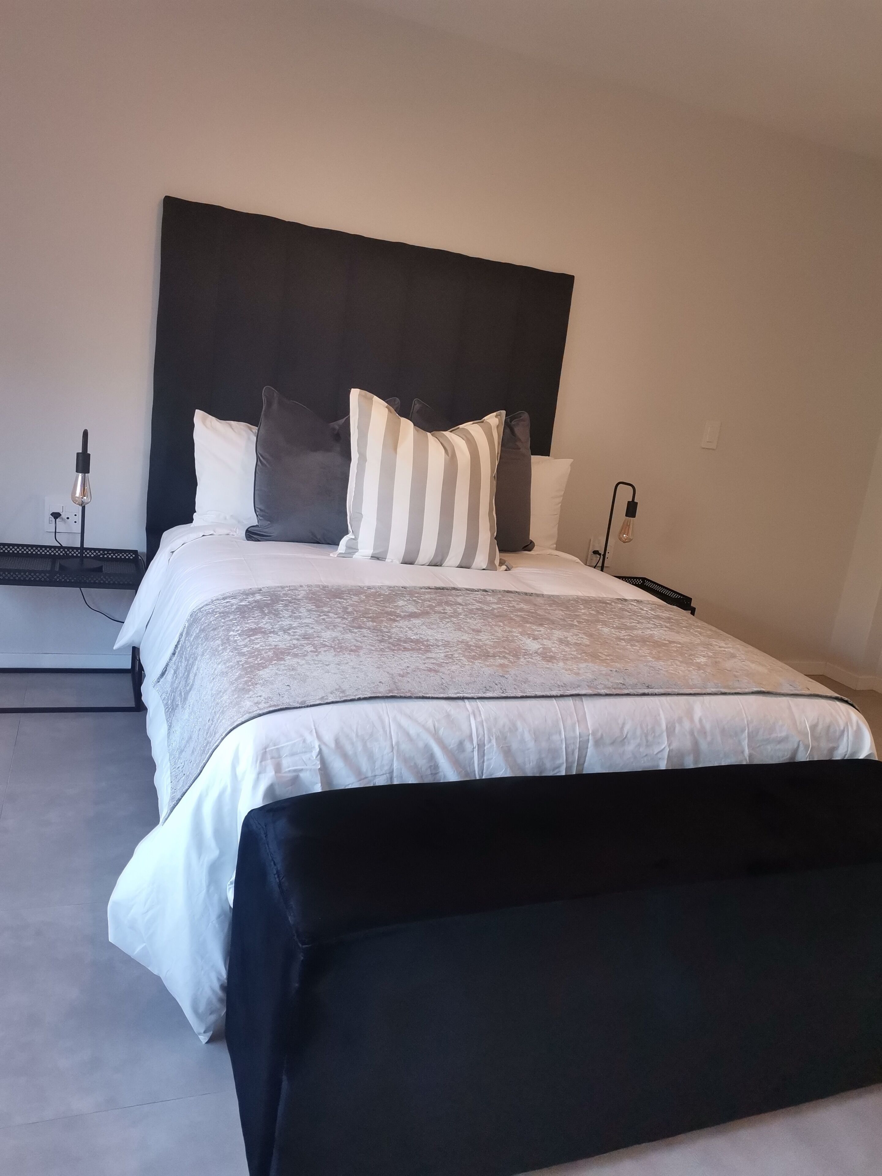 MINT Apartments Greenside
