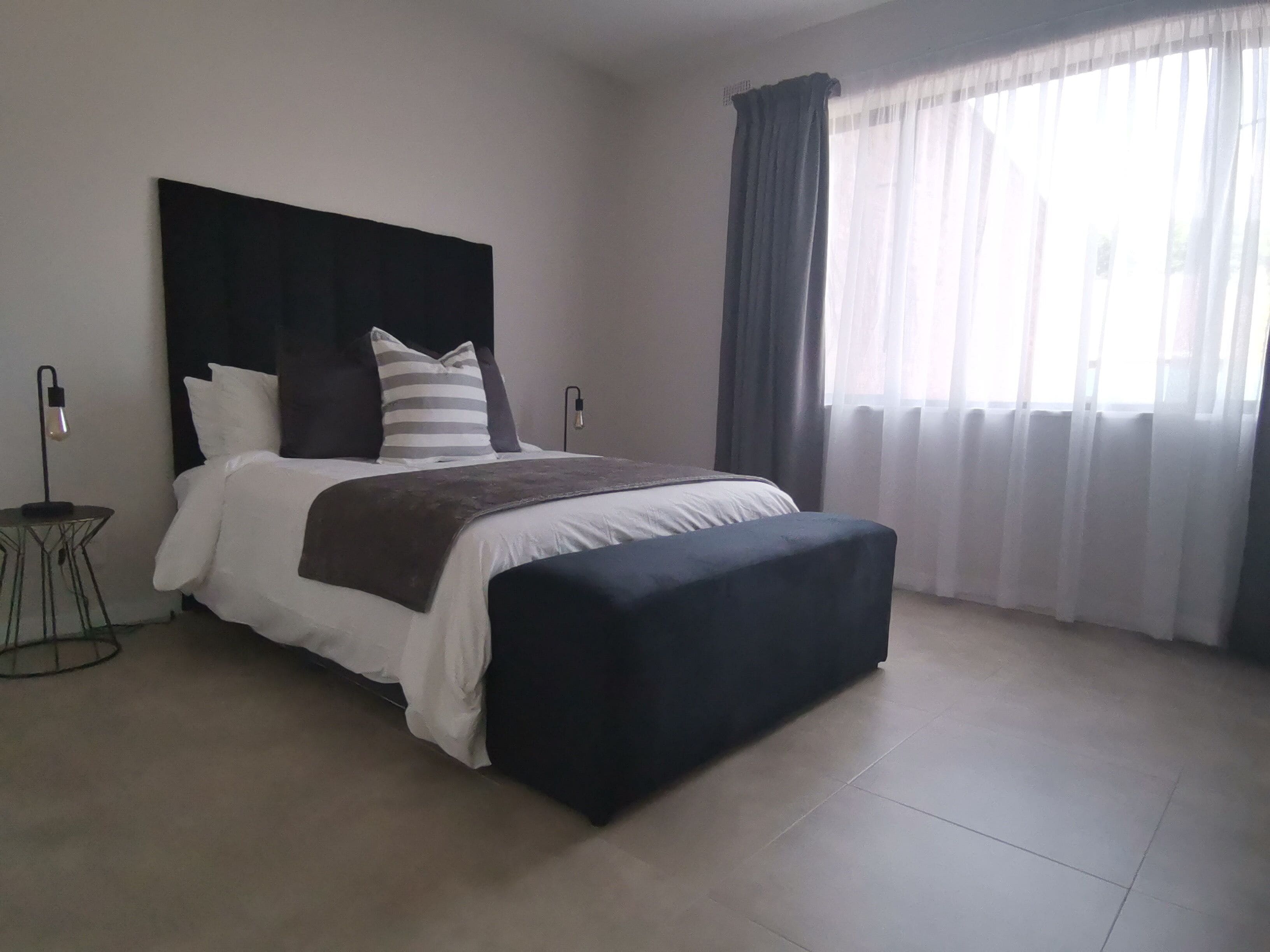 MINT Apartments Greenside